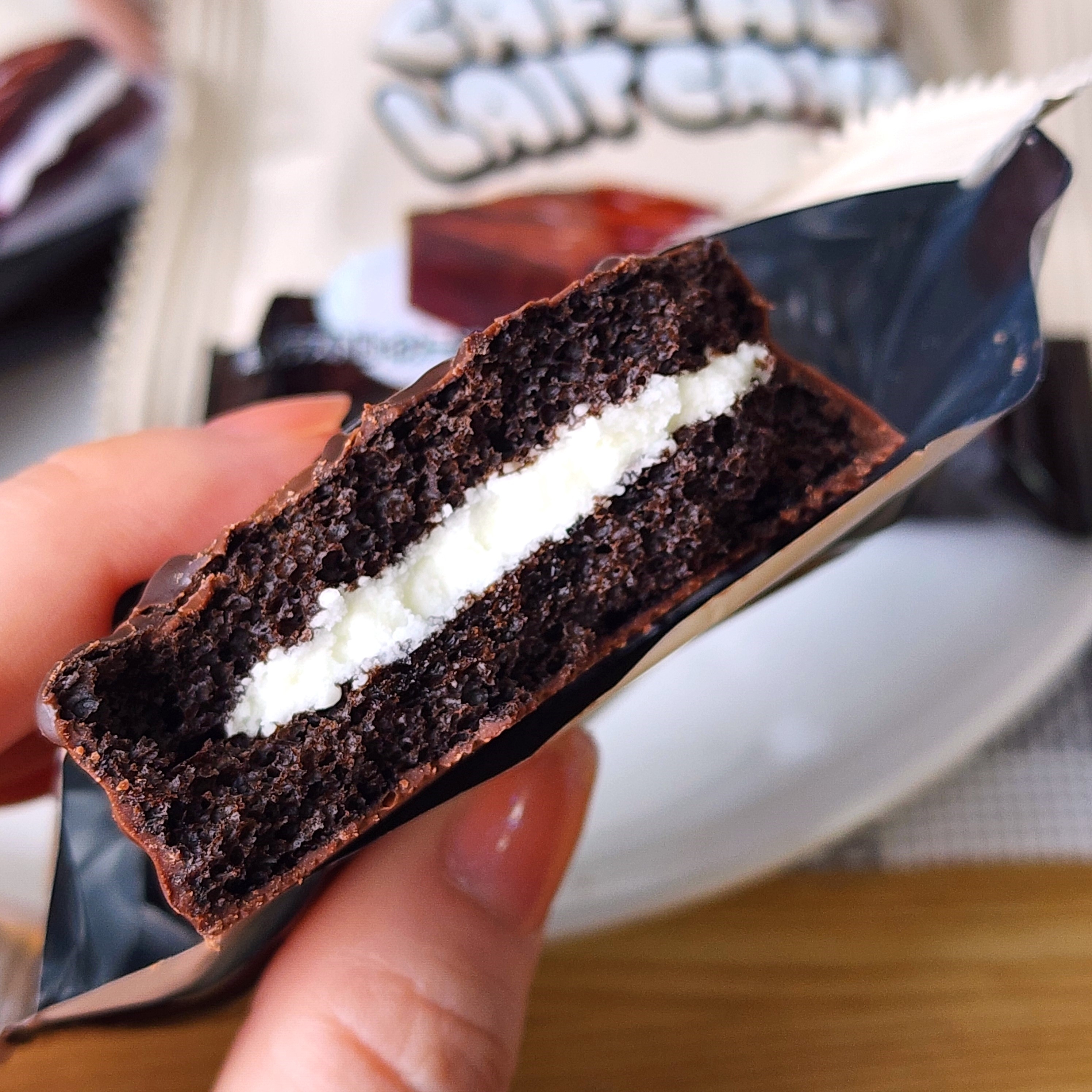 ドン・キホーテのおすすめスイーツ「カフェオレクリームケーキ」