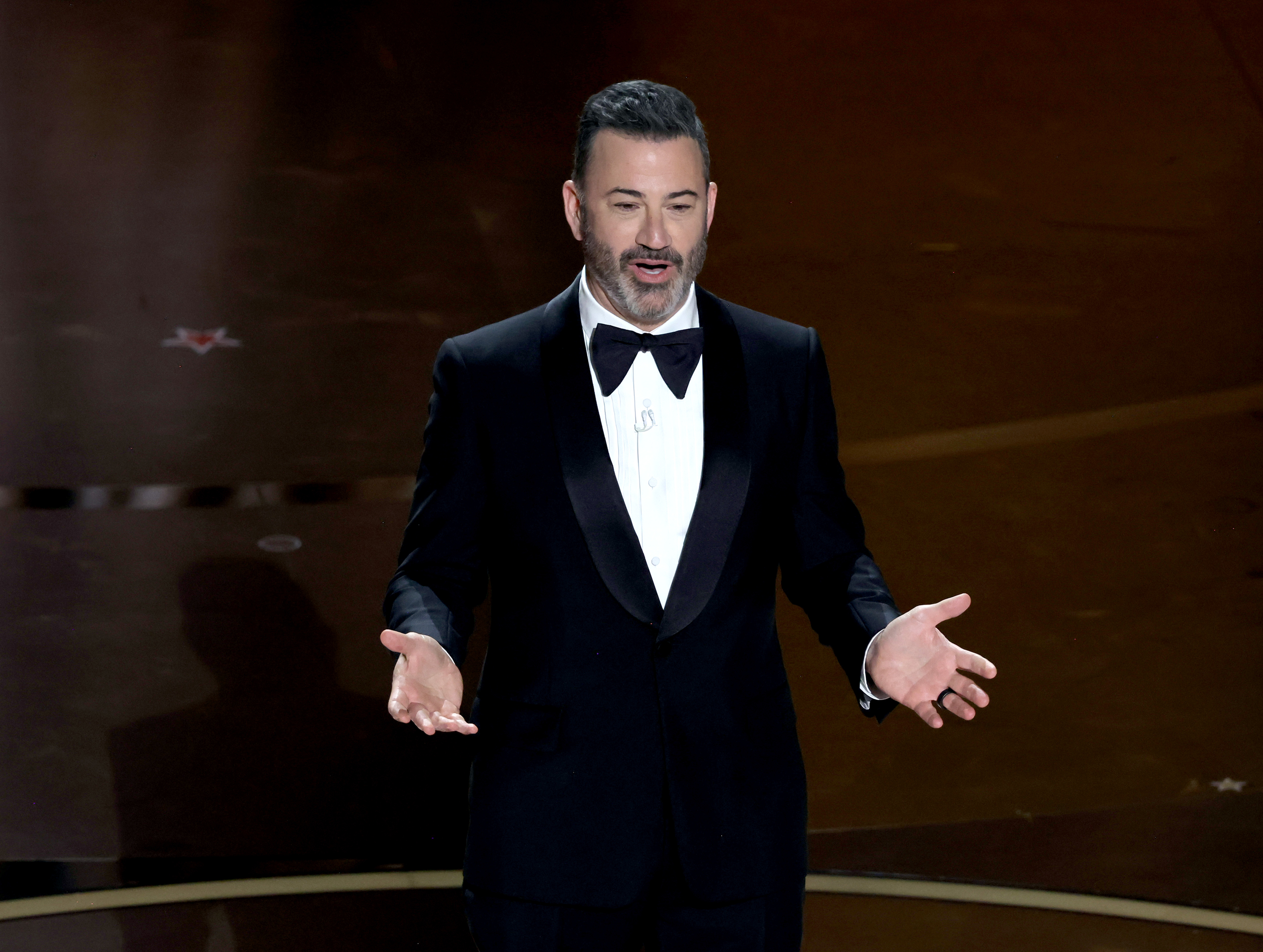 Closeup of Jimmy Kimmel hosting the Oscars