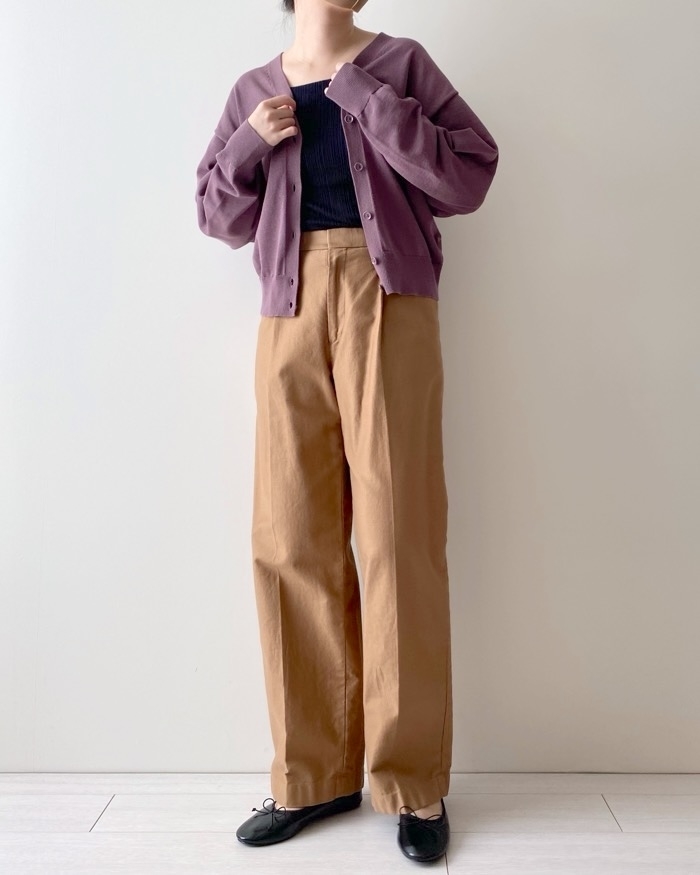 ユニクロのオススメファッションアイテム「Vネックカーディガン（長袖）」