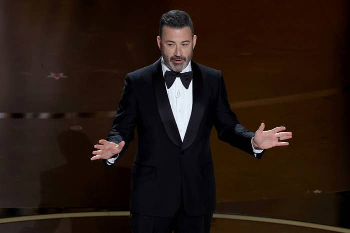 Closeup of Jimmy Kimmel hosting the Oscars