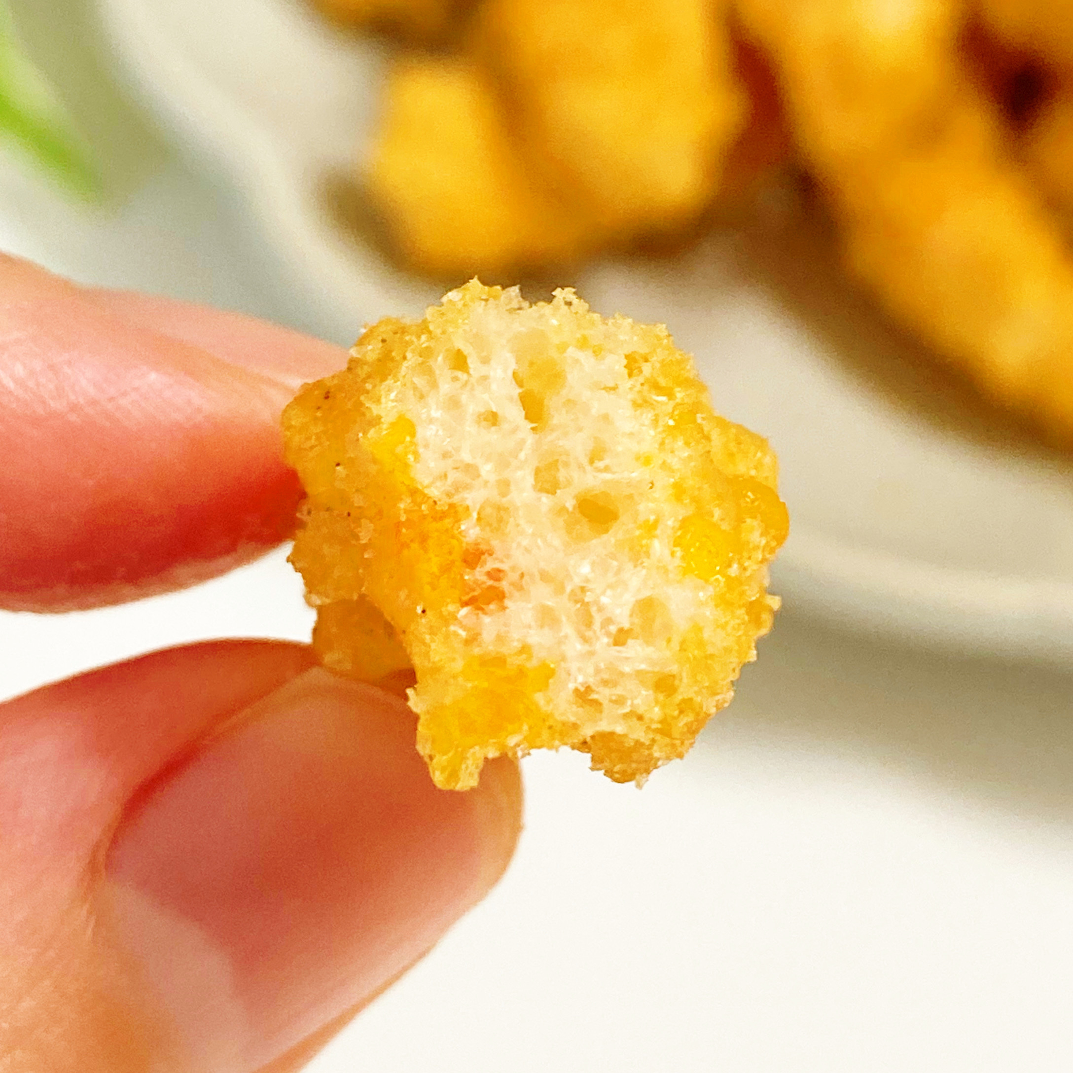 DAISO(ダイソー)で見つけた韓国スナック菓子「ヤンニョムチキン風ツイストスナック」