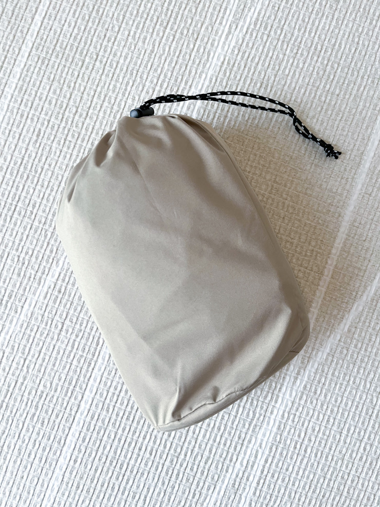 ワークマンのおすすめレインコート「レディースバックタックレインジャケット」