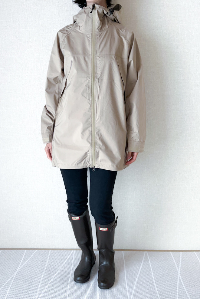 ワークマンのおすすめレインコート「レディースバックタックレインジャケット」