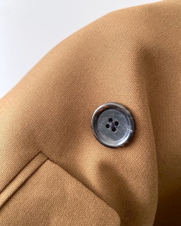 GUのおすすめファッションアイテム「ロングジレZ+E（セットアップ可能）」