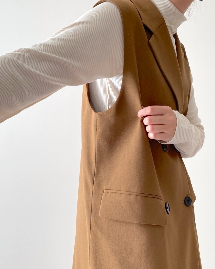 GUのおすすめファッションアイテム「ロングジレZ+E（セットアップ可能）」