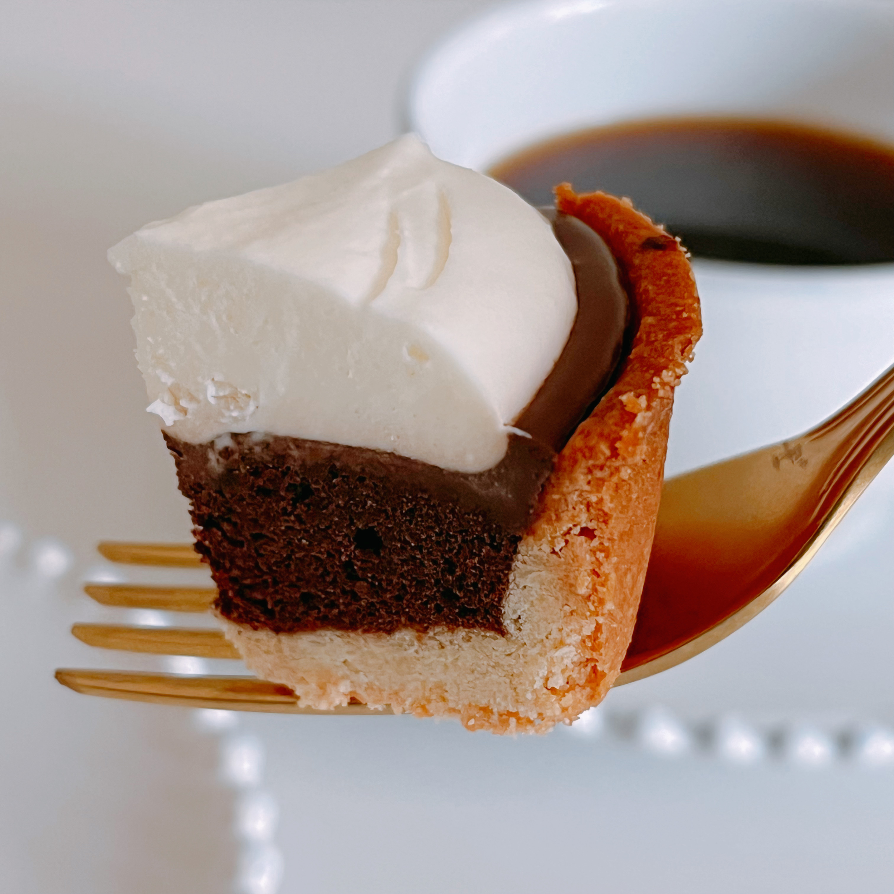 LAWSON(ローソン)のオススメのスイーツ「ショコラタルト」