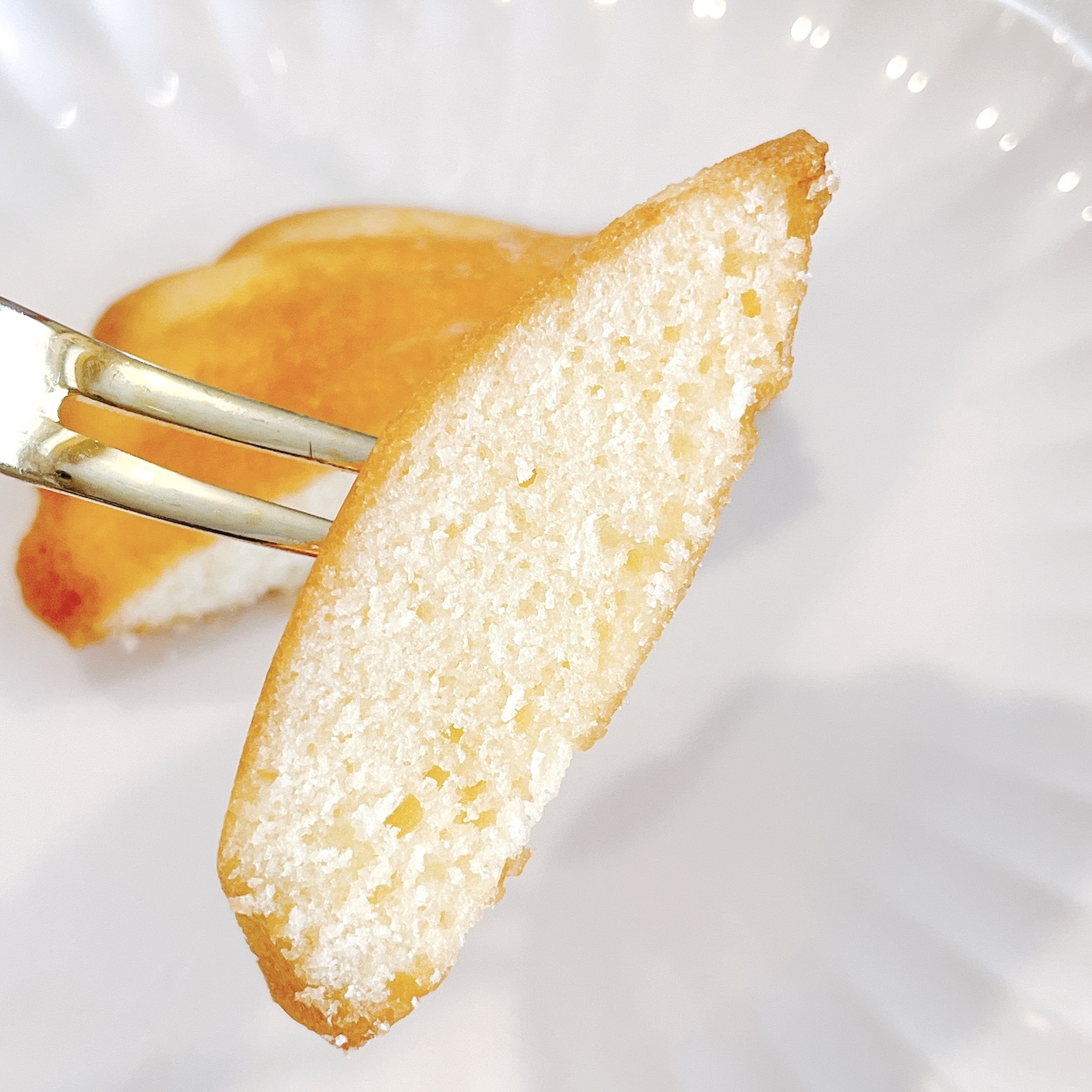 コージーコーナーのオススメスイーツ「春のマドレーヌ(6個入)」