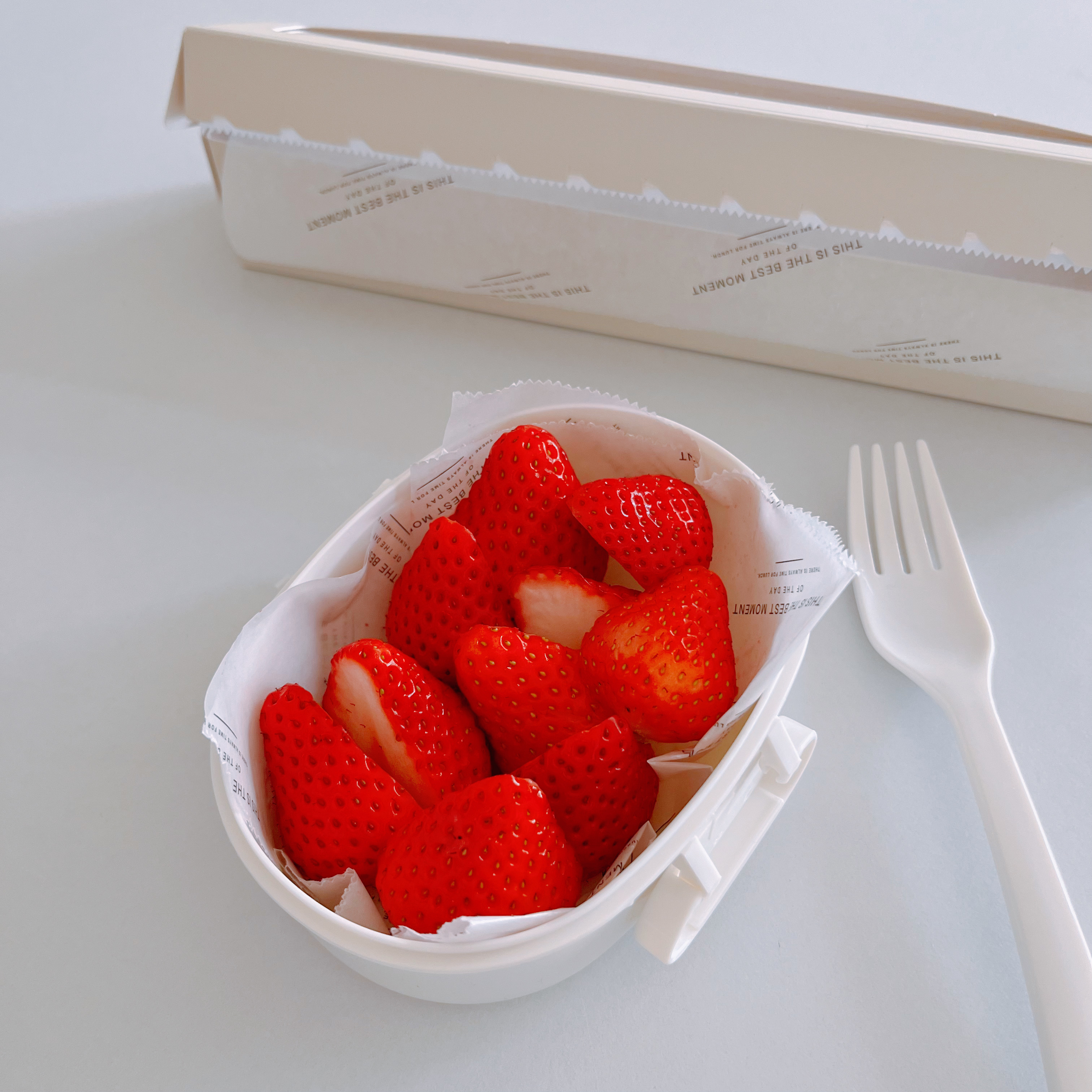 3COINS（スリーコインズ）のオススメグッズ「ワックスペーパー／KITINTO」