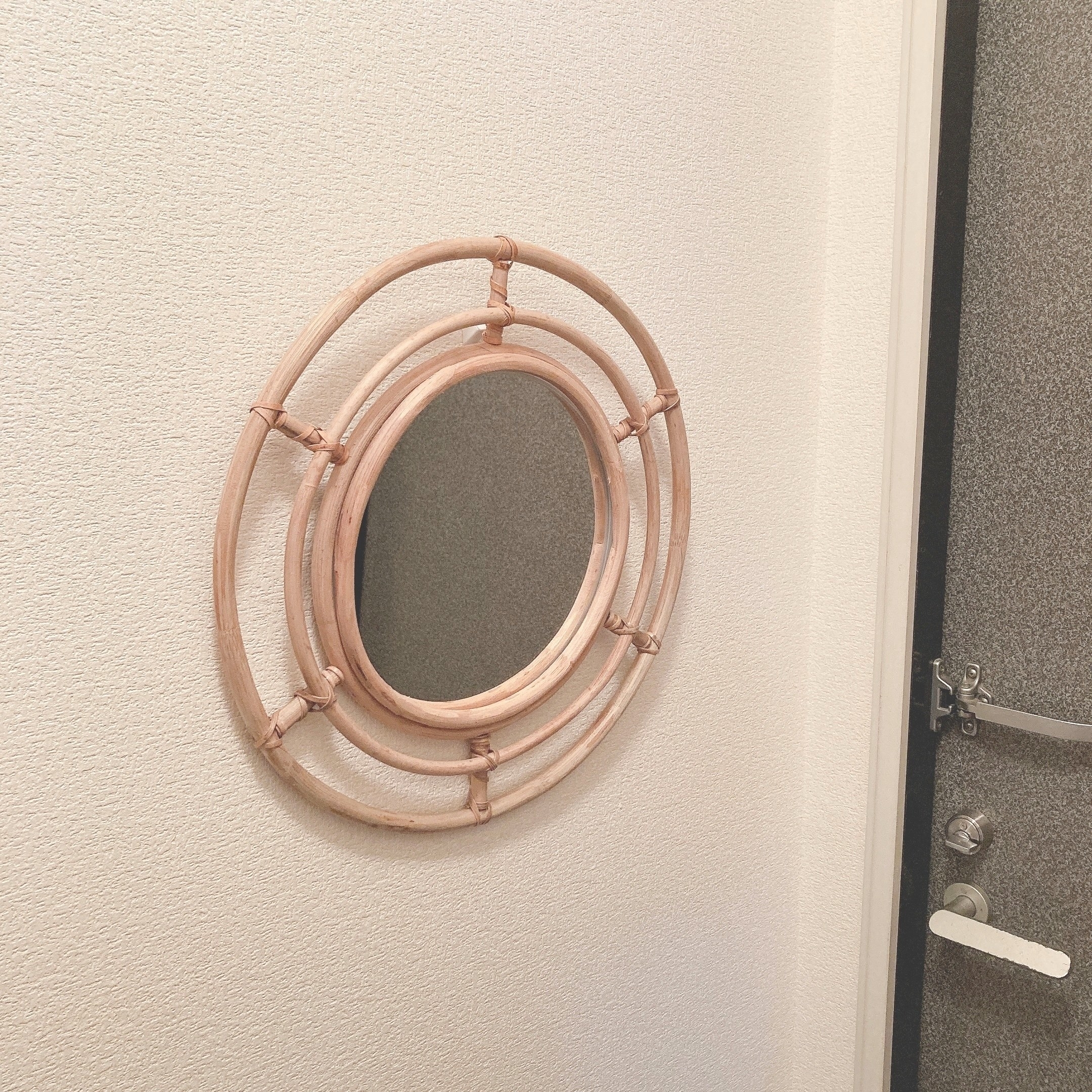 IKEA(イケア)のオススメのミラー「BUSKBO ブスクボー ミラー, 籐」