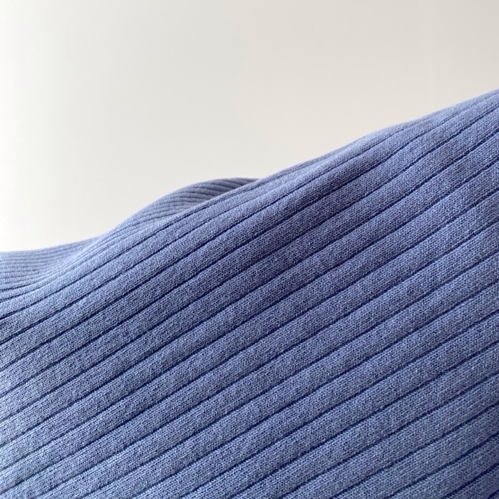 GUのおすすめファッションアイテム「リブミニハイネックセーター（5分袖）Z」