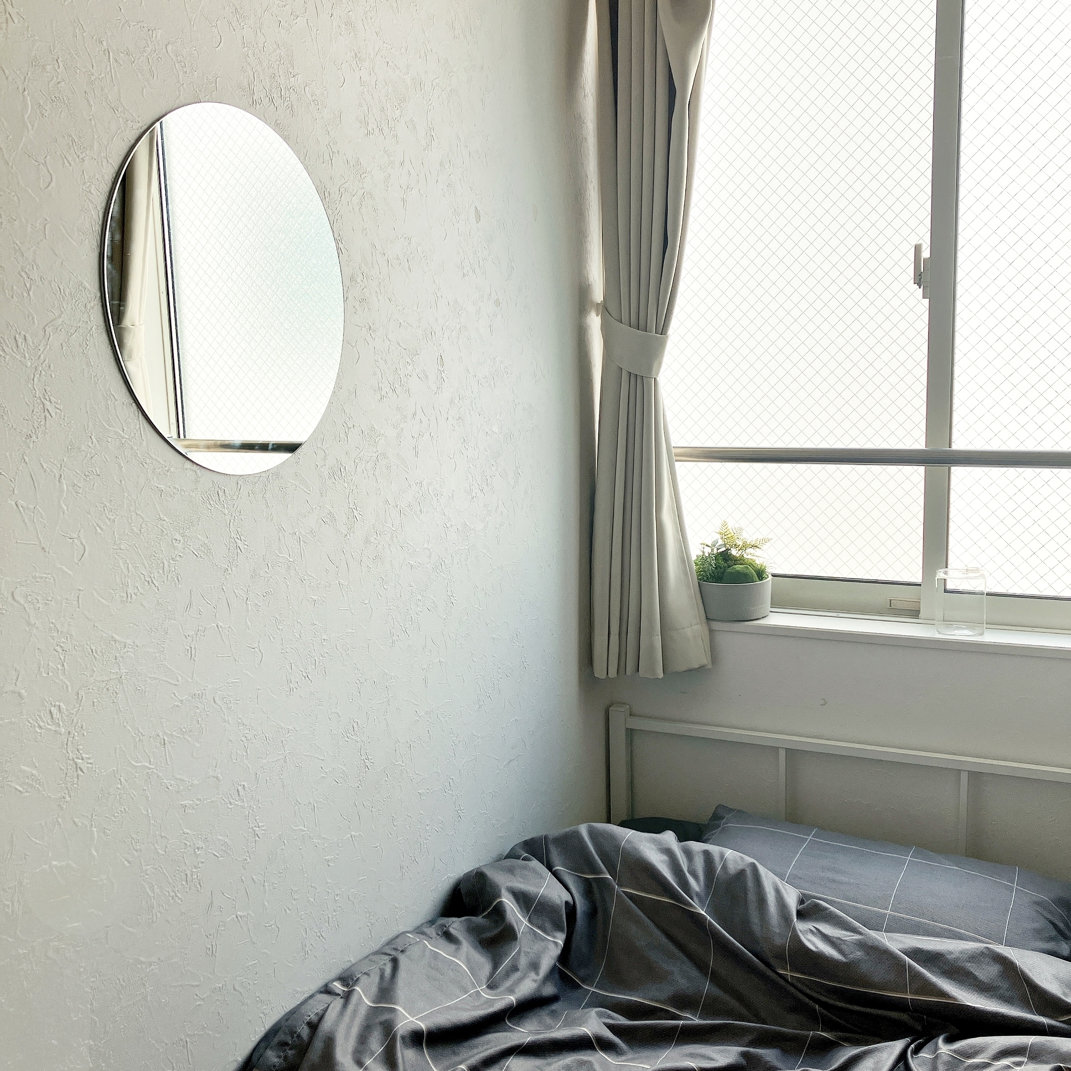 IKEA(イケア)のオススメのミラー「BLÅSER ブローセル ミラー」