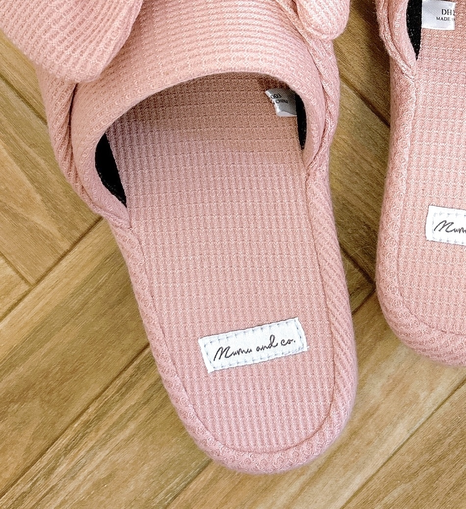 しまむらのおすすめスリッパ「リボンデザインスリッパ（MUMU）」