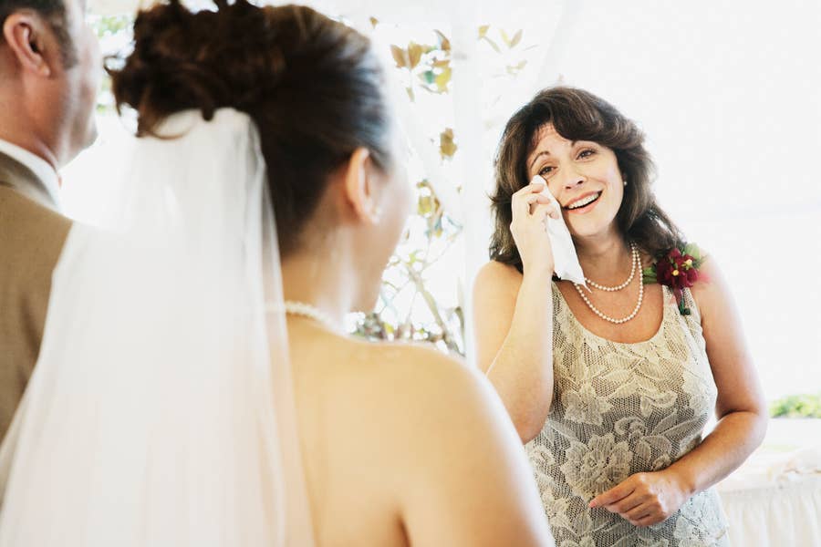 17 Người Họ Hàng Độc Hại Đã Phá Hỏng Hôn Nhân Của Gia Đình Họ