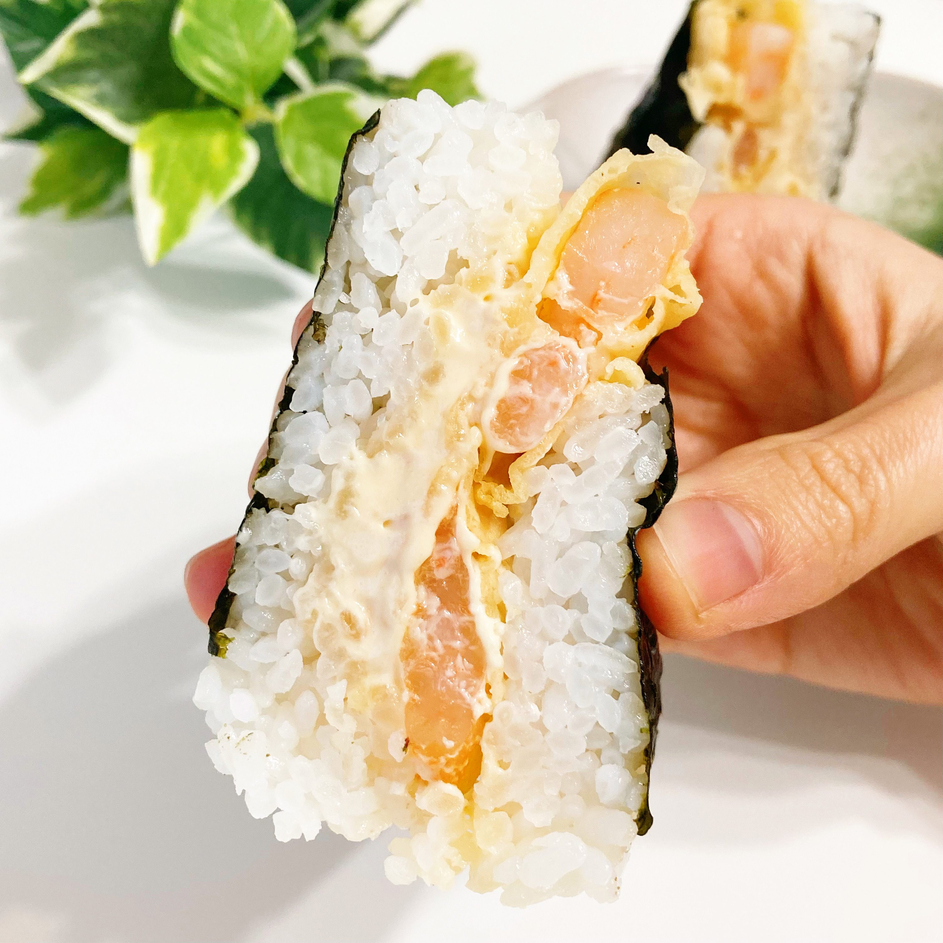 FamilyMart(ファミリーマート)の新商品「具だくさん!海老マヨネーズ」