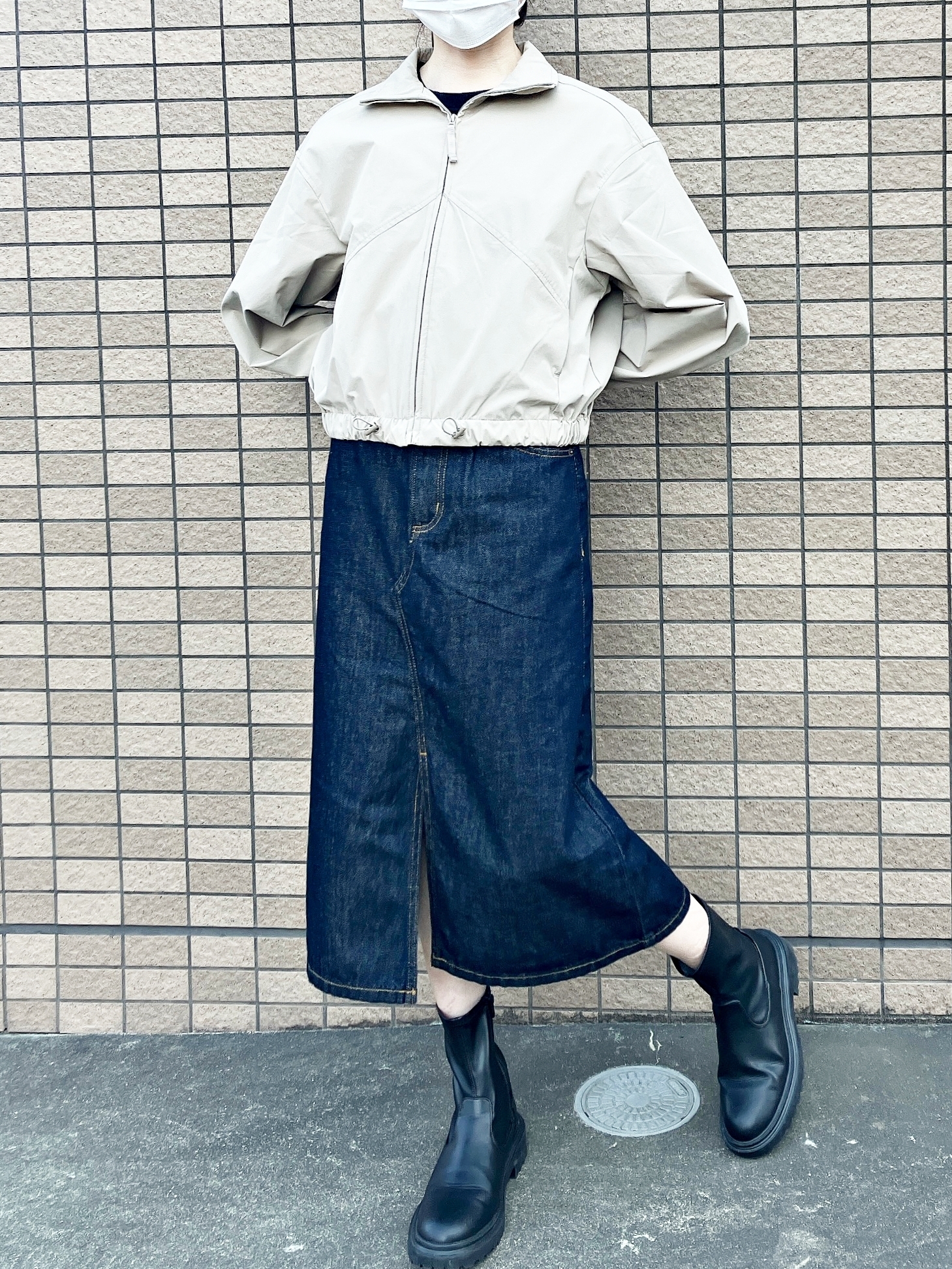 GU（ジーユー）のおすすめジャケット「UVカットマルチテックジャケットGA+E」