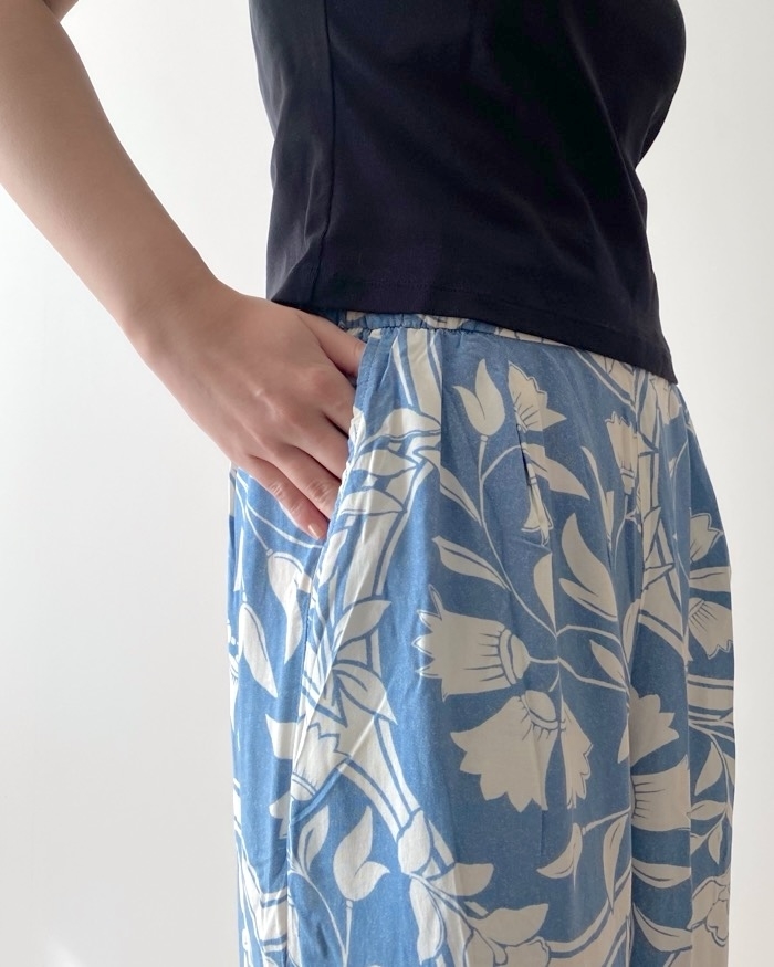 ユニクロのおすすめボトムス「イージーパンツ」