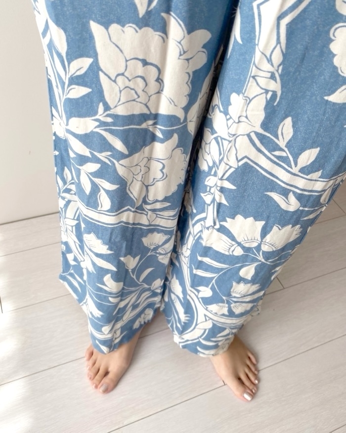 ユニクロのおすすめボトムス「イージーパンツ」