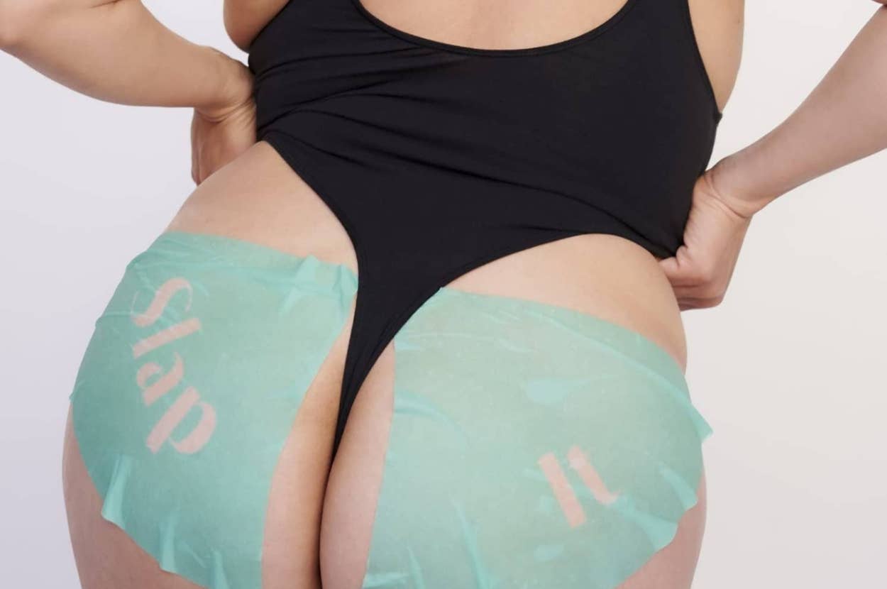 Cardi B Hid Her Pregnancy In Opitical Illusion Bodysuit