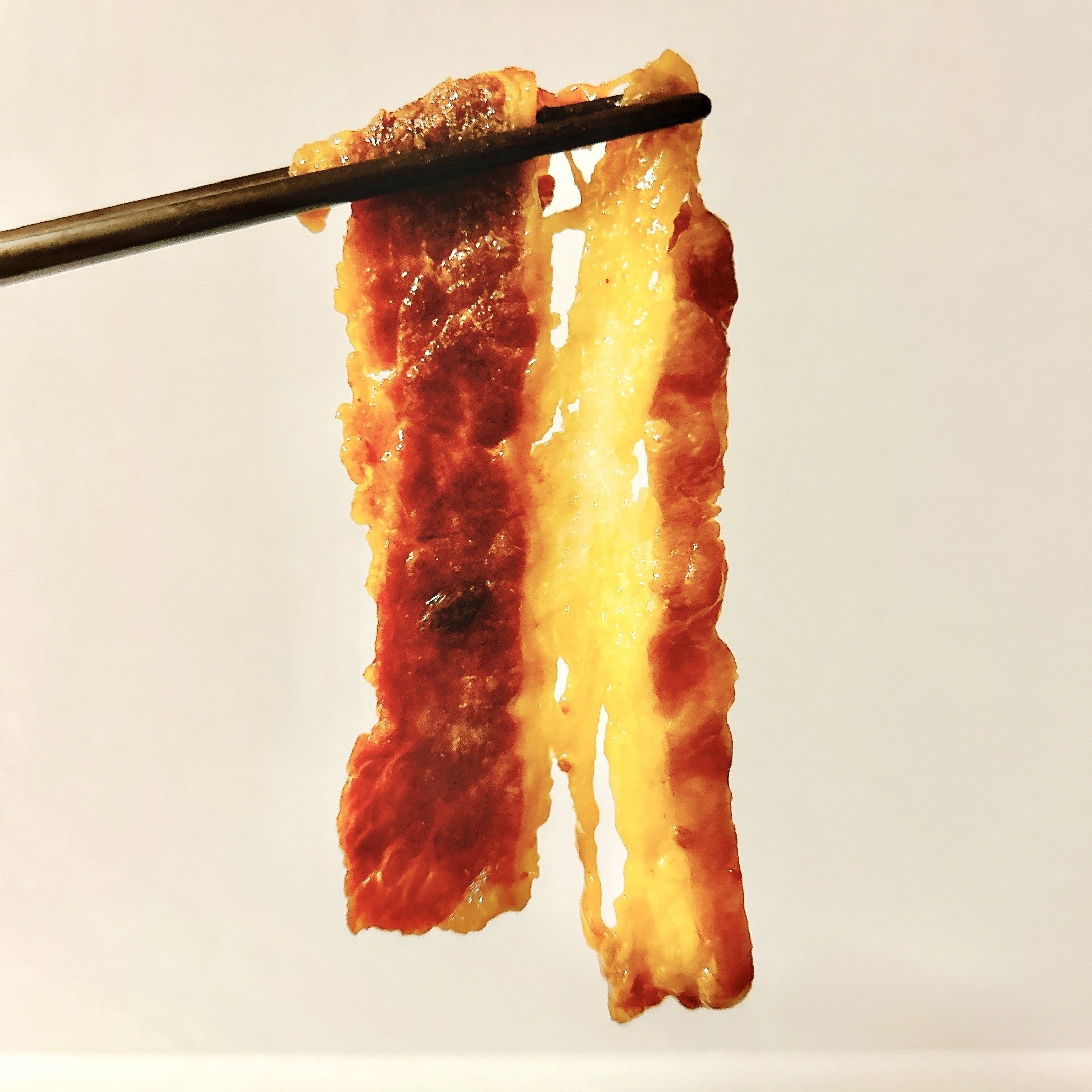 FamilyMart(ファミリーマート)のオススメおつまみ「こだわりコクだれで味わう牛カルビ焼き」