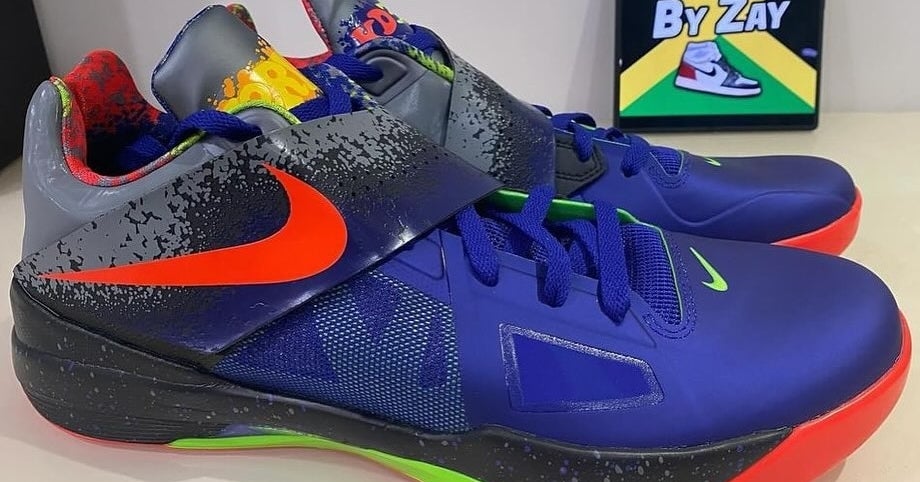 First Look at the Nike KD 4 'Nerf' Retro