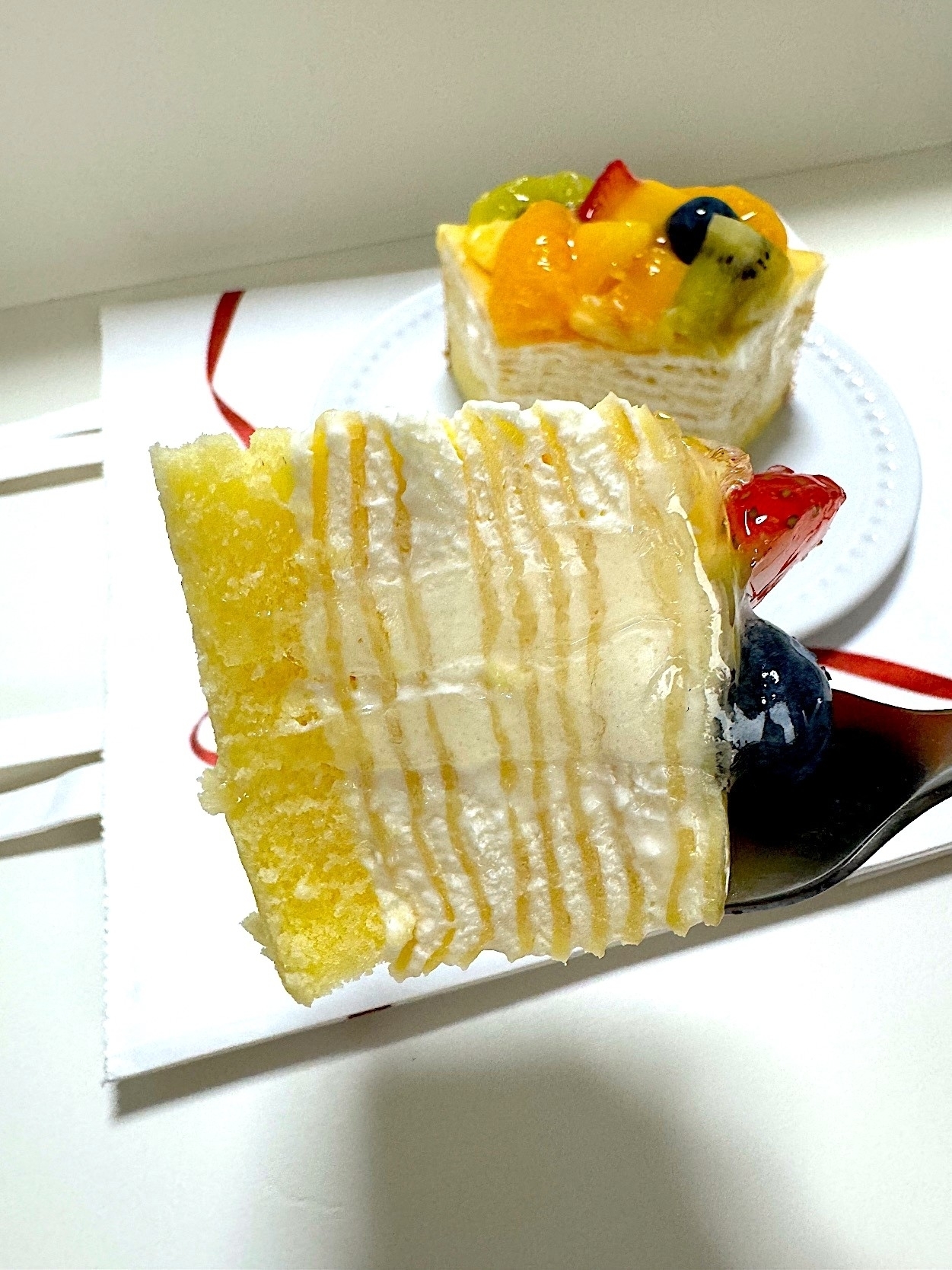 コージーコーナーのおすすめケーキ「贅沢フルーツのミルクレープ」