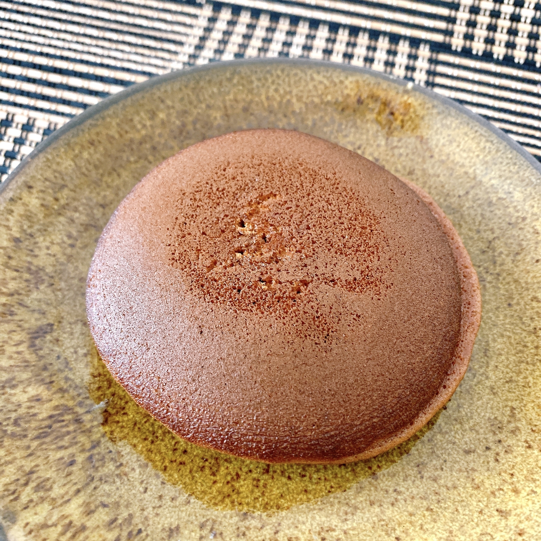 FamilyMart(ファミリーマート)のおすすめのおやつ「チョコどら焼き」