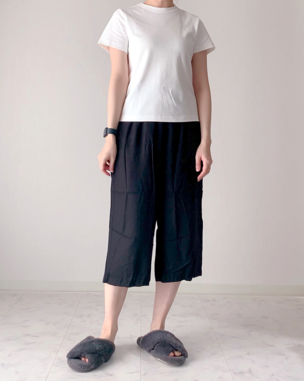 ユニクロのおすすめボトムス「レーヨンリラコ」