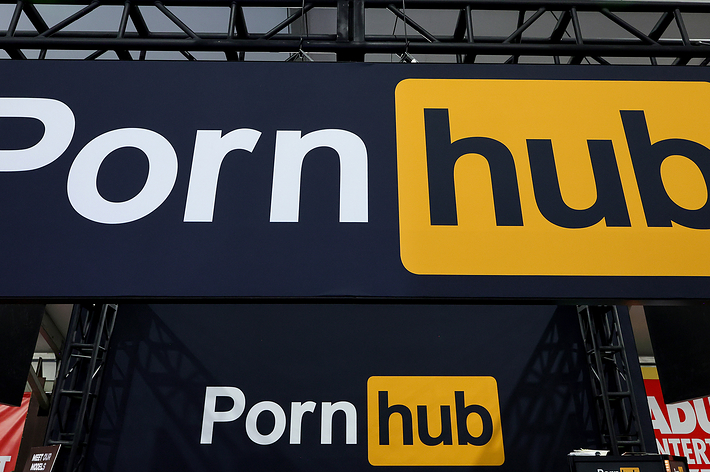 Pornhub Blocks Access in Texas Over Age Verification Law VPN