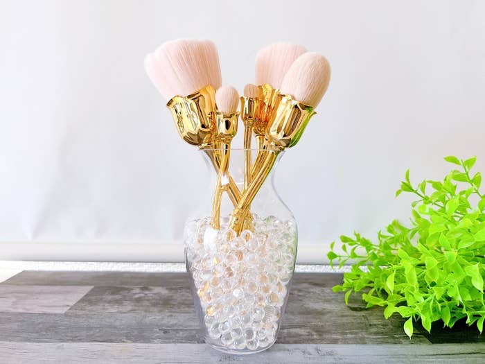 フランフランのオススメグッズ「ロッサ メイクアップブラシ セット」