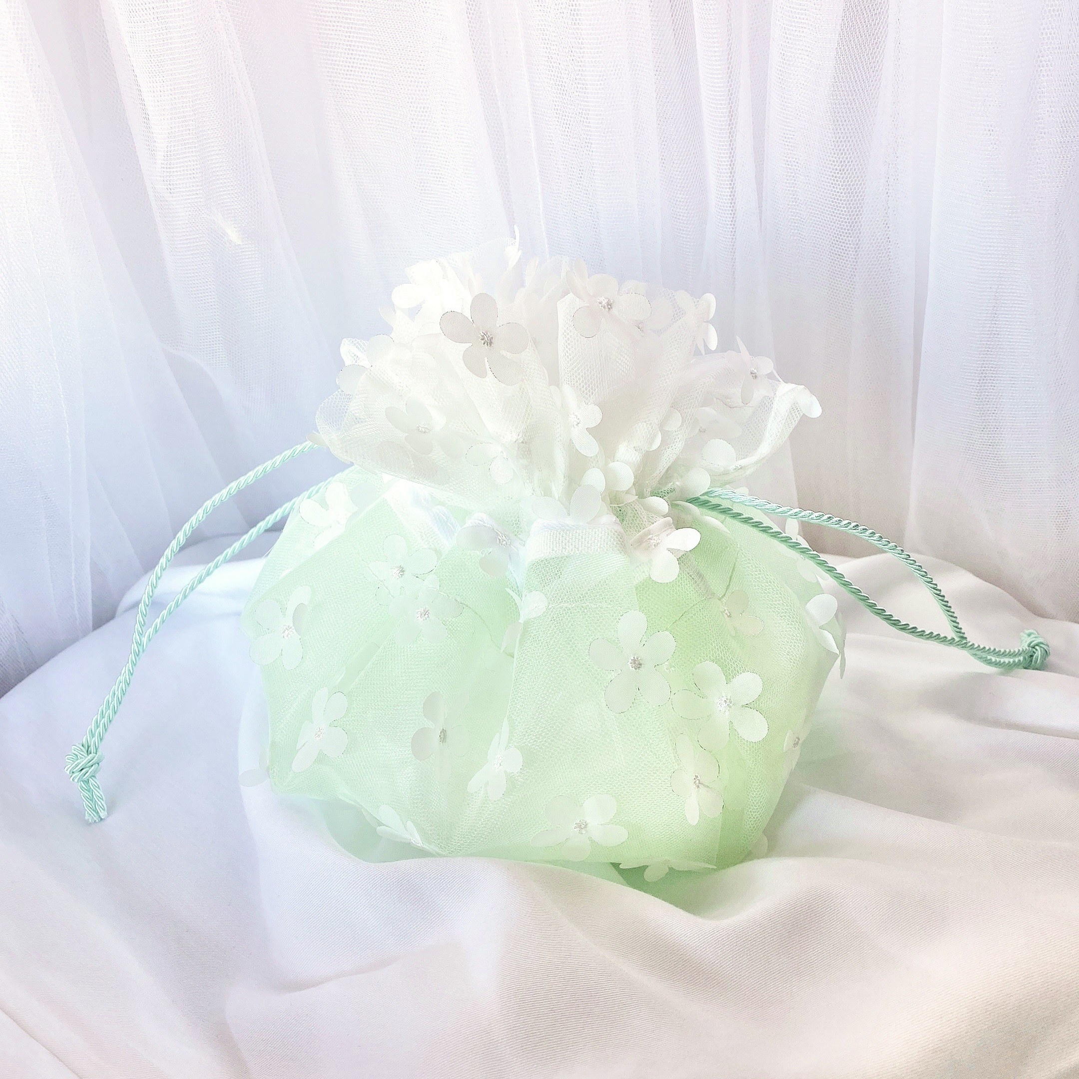 フランフランのオススメグッズ「チュール 巾着ポーチ ミント」