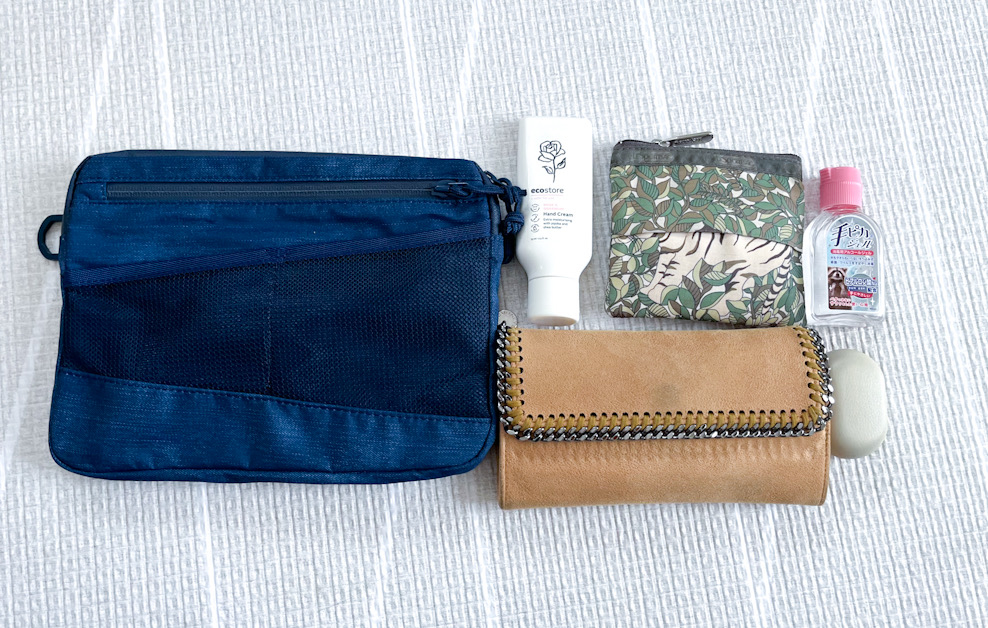 ワークマンのおすすめファッションアイテム「ジョイントスクエアサコッシュ」