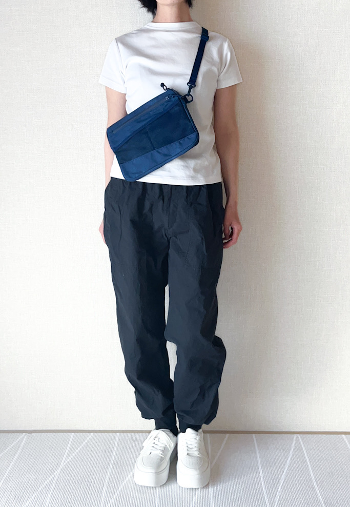 ワークマンのおすすめファッションアイテム「ジョイントスクエアサコッシュ」