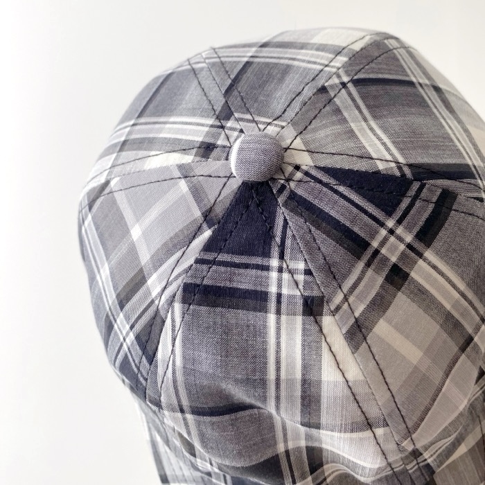 UNIQLO（ユニクロ）のおすすめキャップ「UVカットロングブリムキャップ」