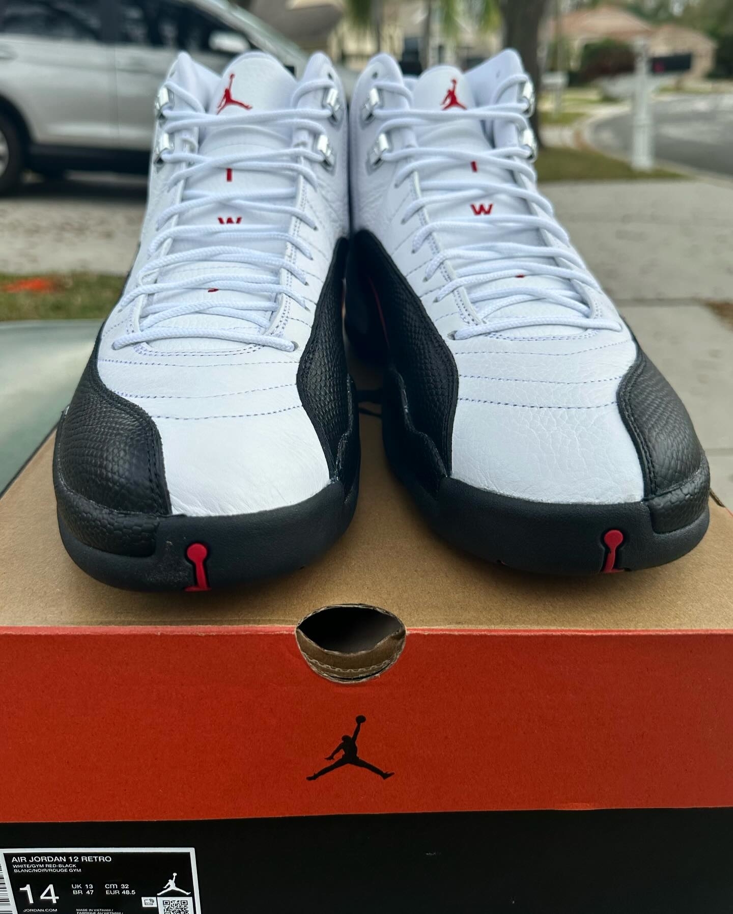 Jordan 12 taxi 2018 hot sale release