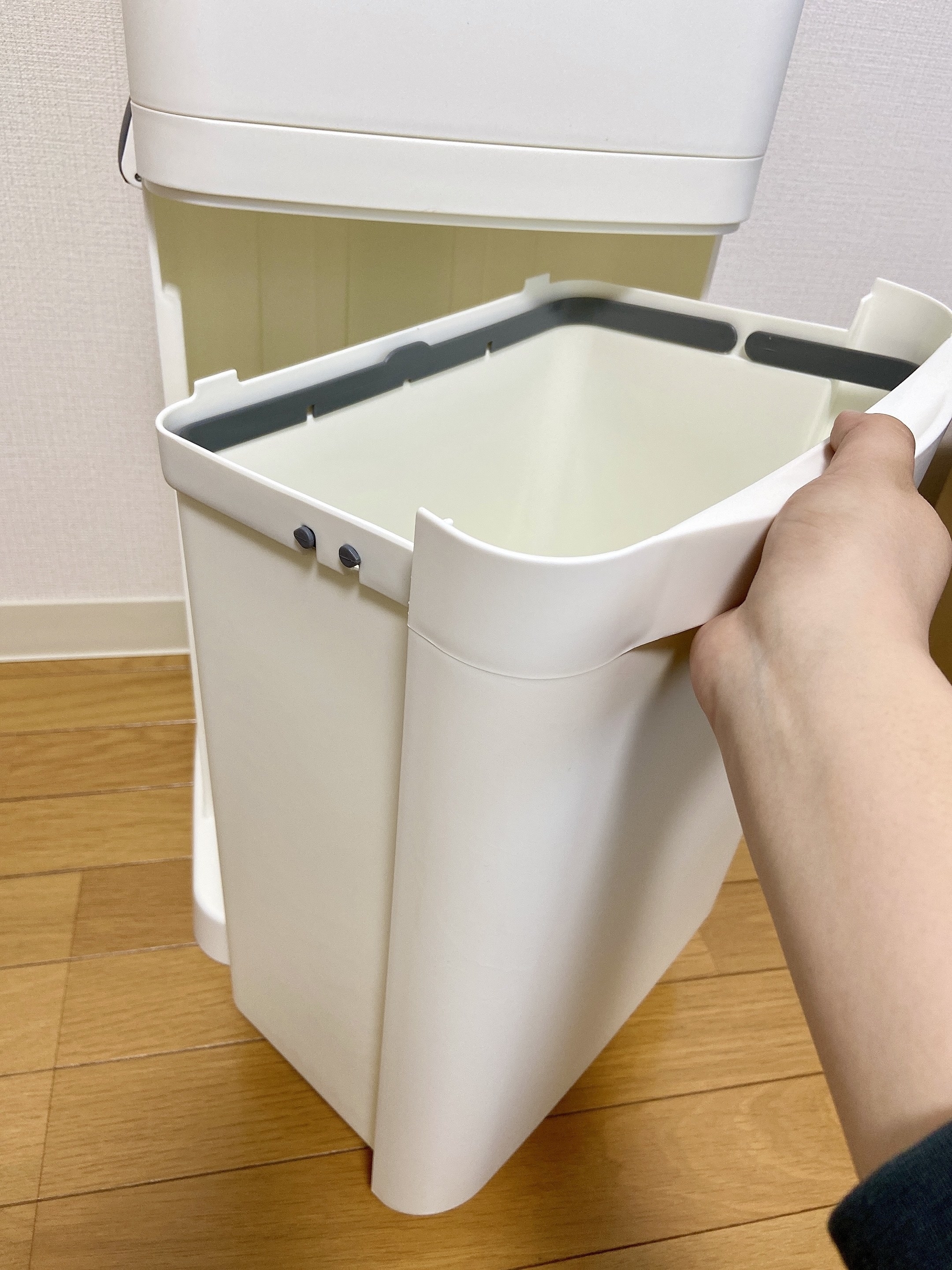 IKEAのオススメゴミ箱「GÖRBRA ヨーブラ ペダル式ゴミ箱」