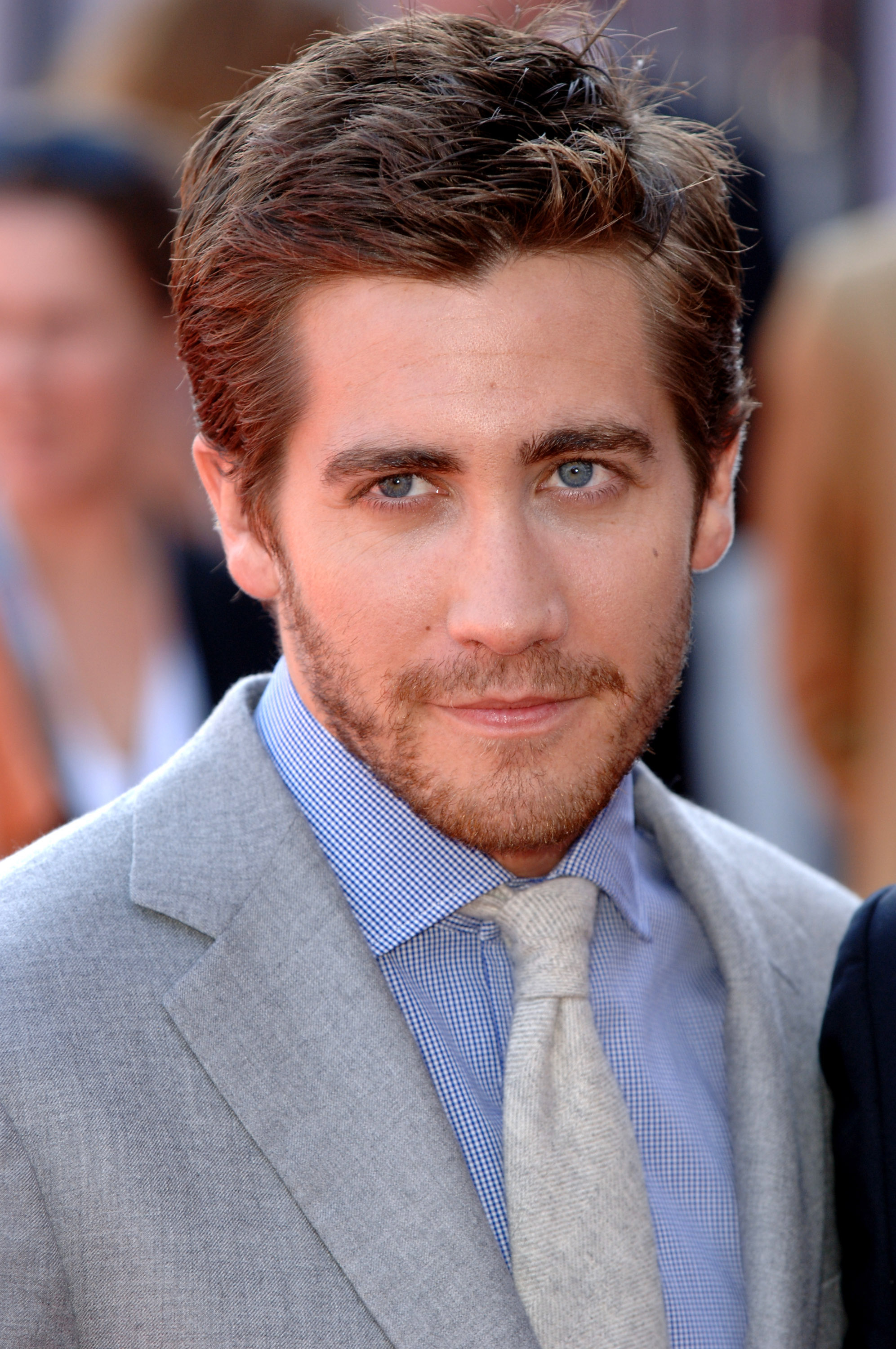 Jake in a suit and tie on the red carpet