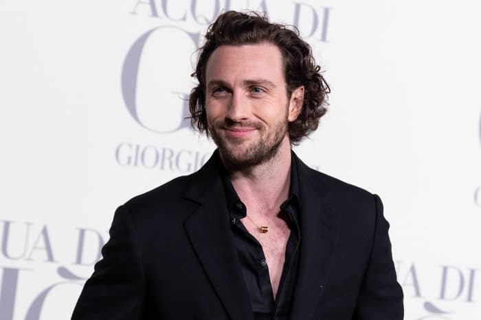 Closeup of Aaron Taylor-Johnson on the red carpet