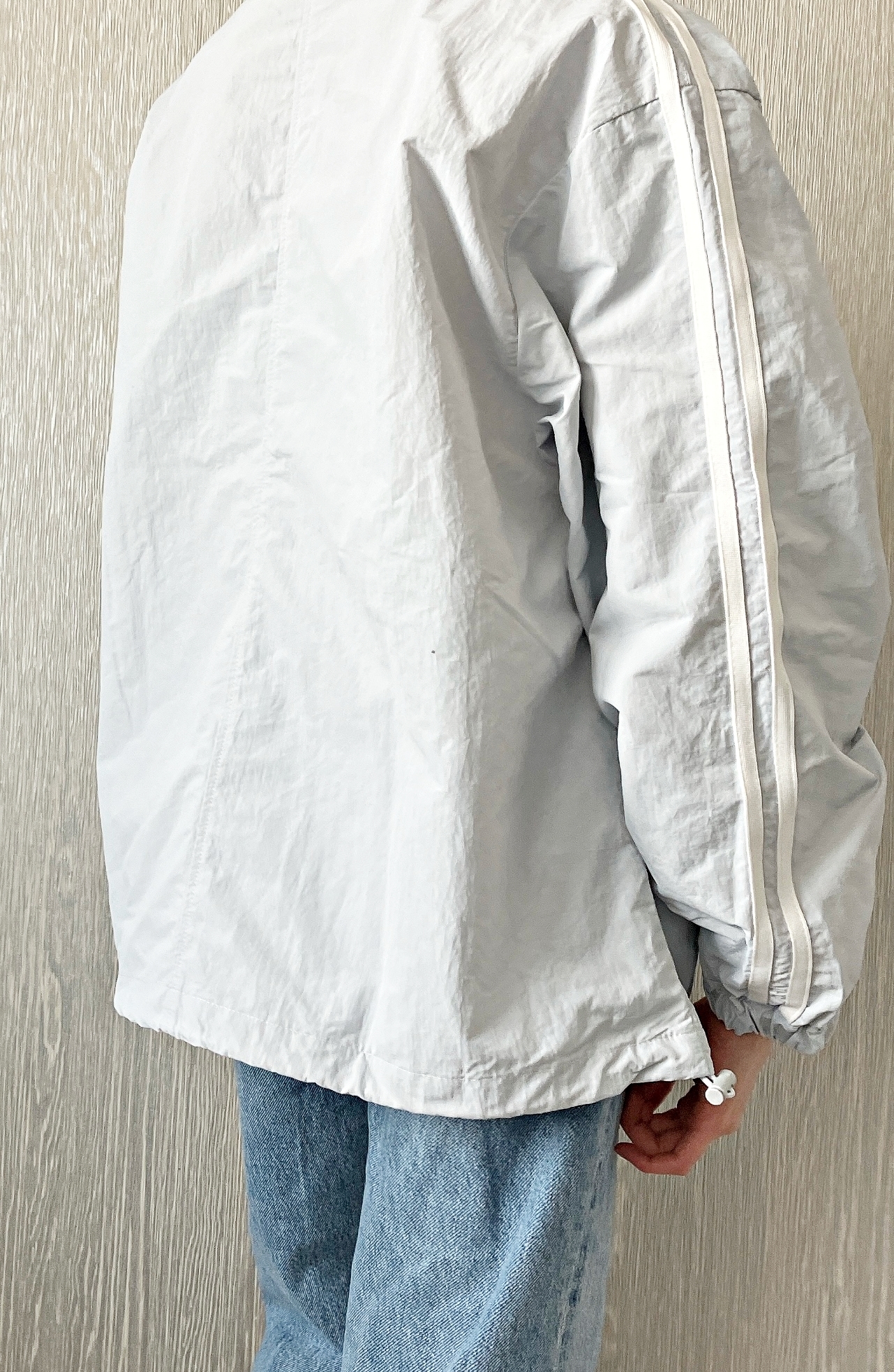 Honeys（ハニーズ）のおすすめアウター「ライン入りブルゾン」