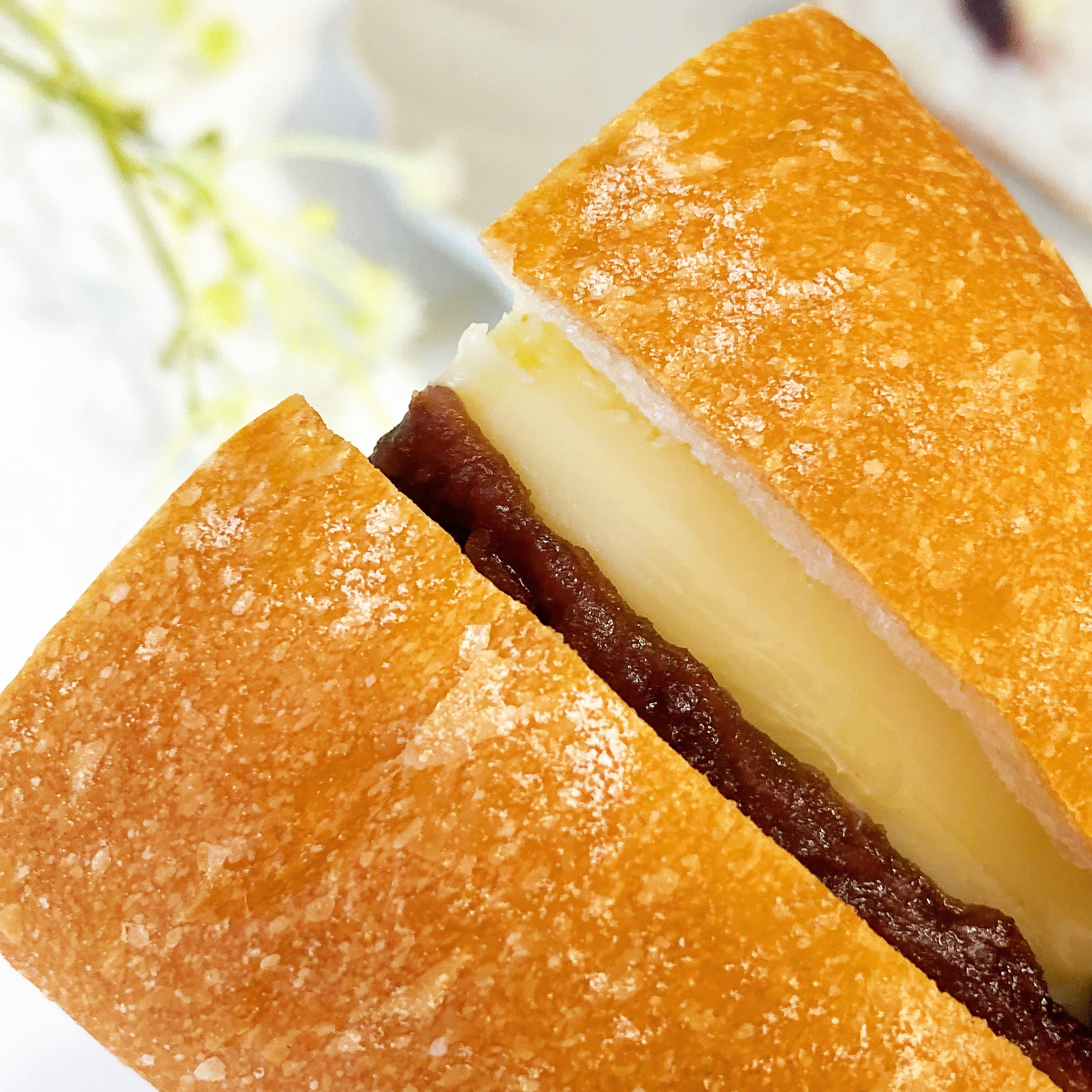 FamilyMart(ファミリーマート)の新商品「生フランスパン(あん&マーガリン)」