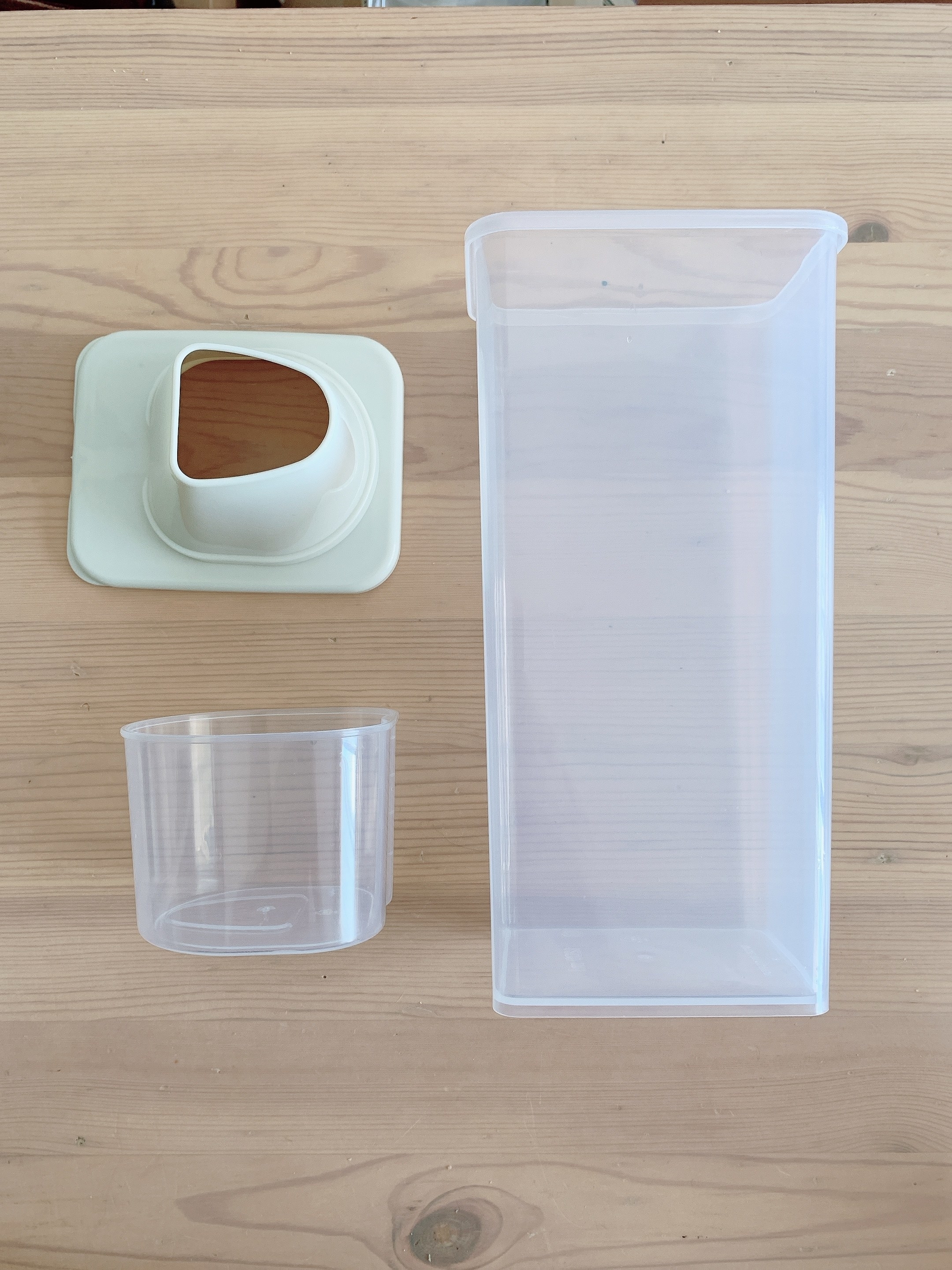 ダイソーのおすすめ便利グッズ「穀物保管容器（1200ml）」