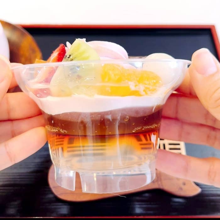 コージーコーナーのおすすめスイーツ「お花見あんみつパルフェ」