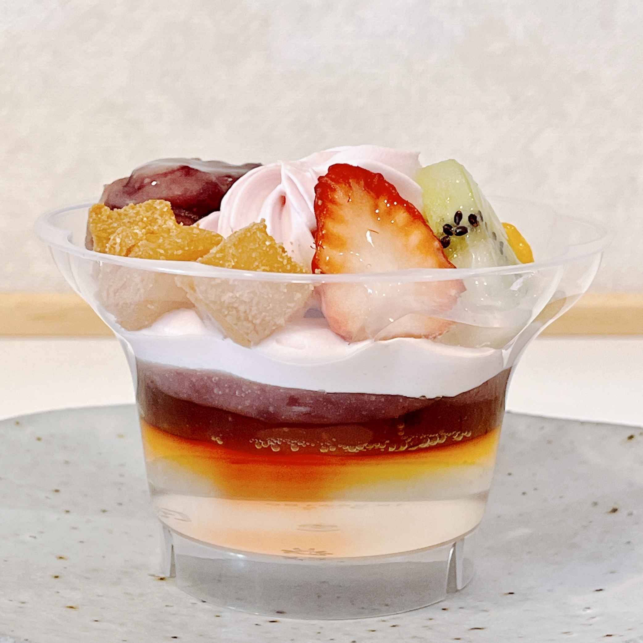 コージーコーナーのおすすめスイーツ「お花見あんみつパルフェ」