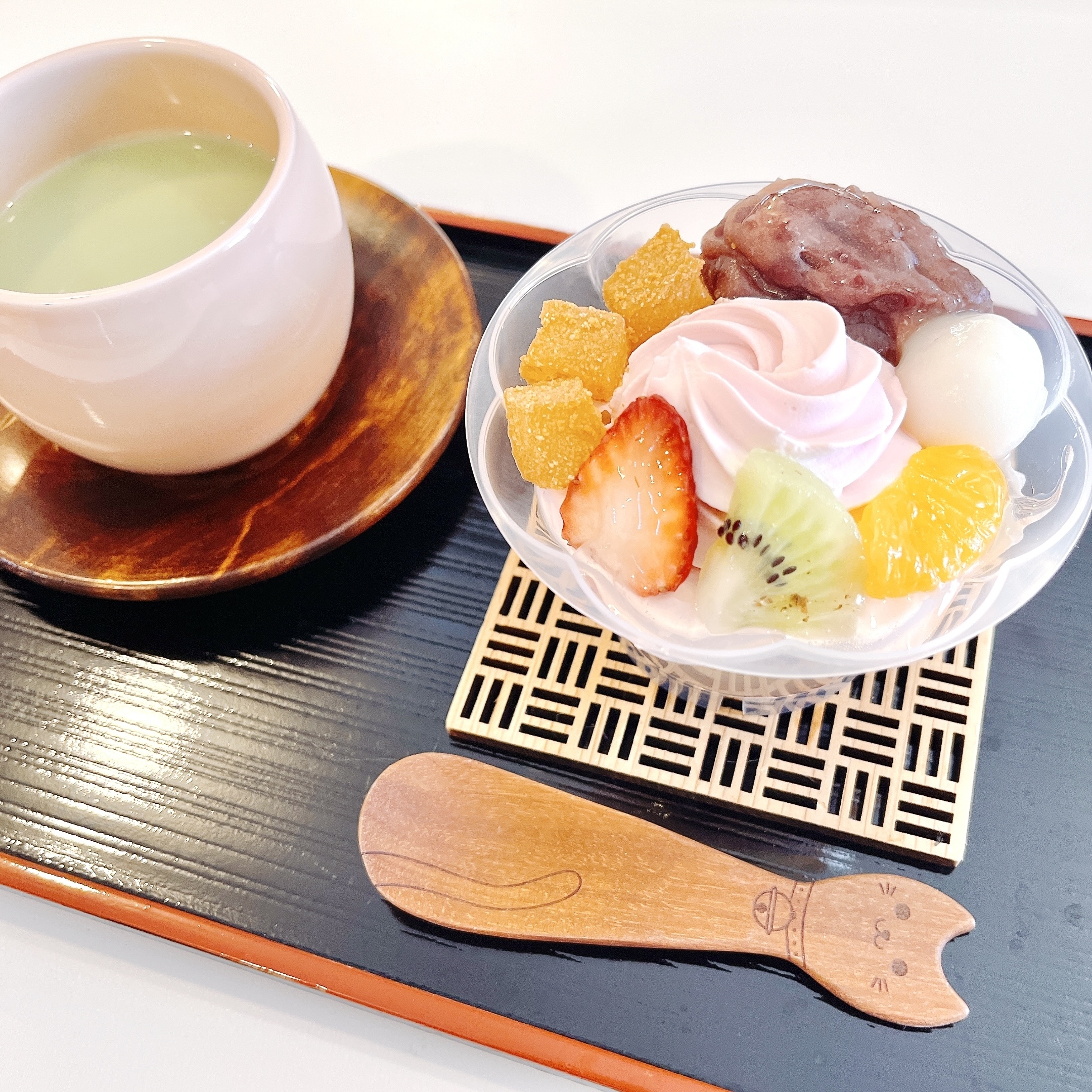 コージーコーナーのおすすめスイーツ「お花見あんみつパルフェ」