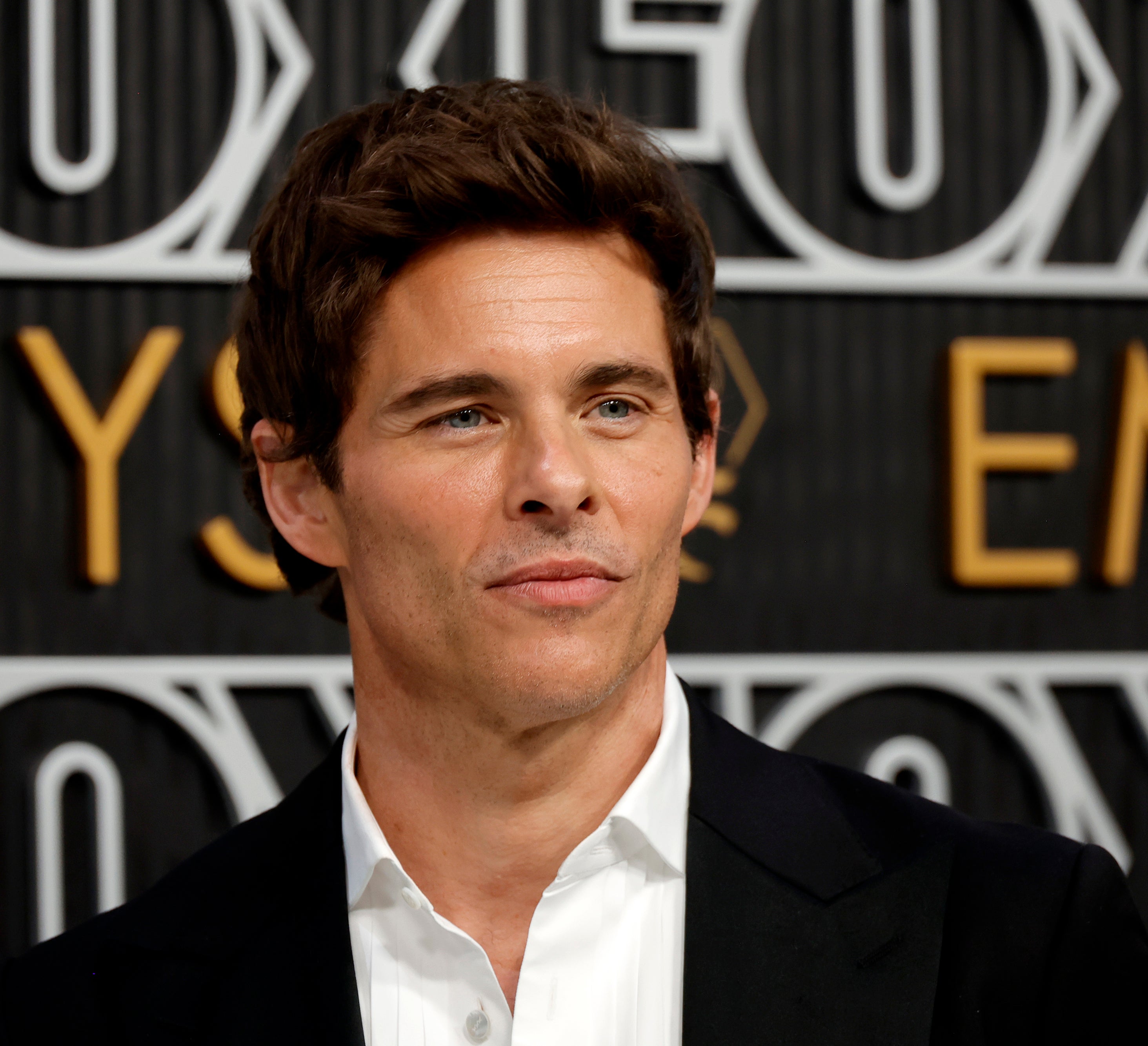 James Marsden wearing a classic suit on the Emmys red carpet