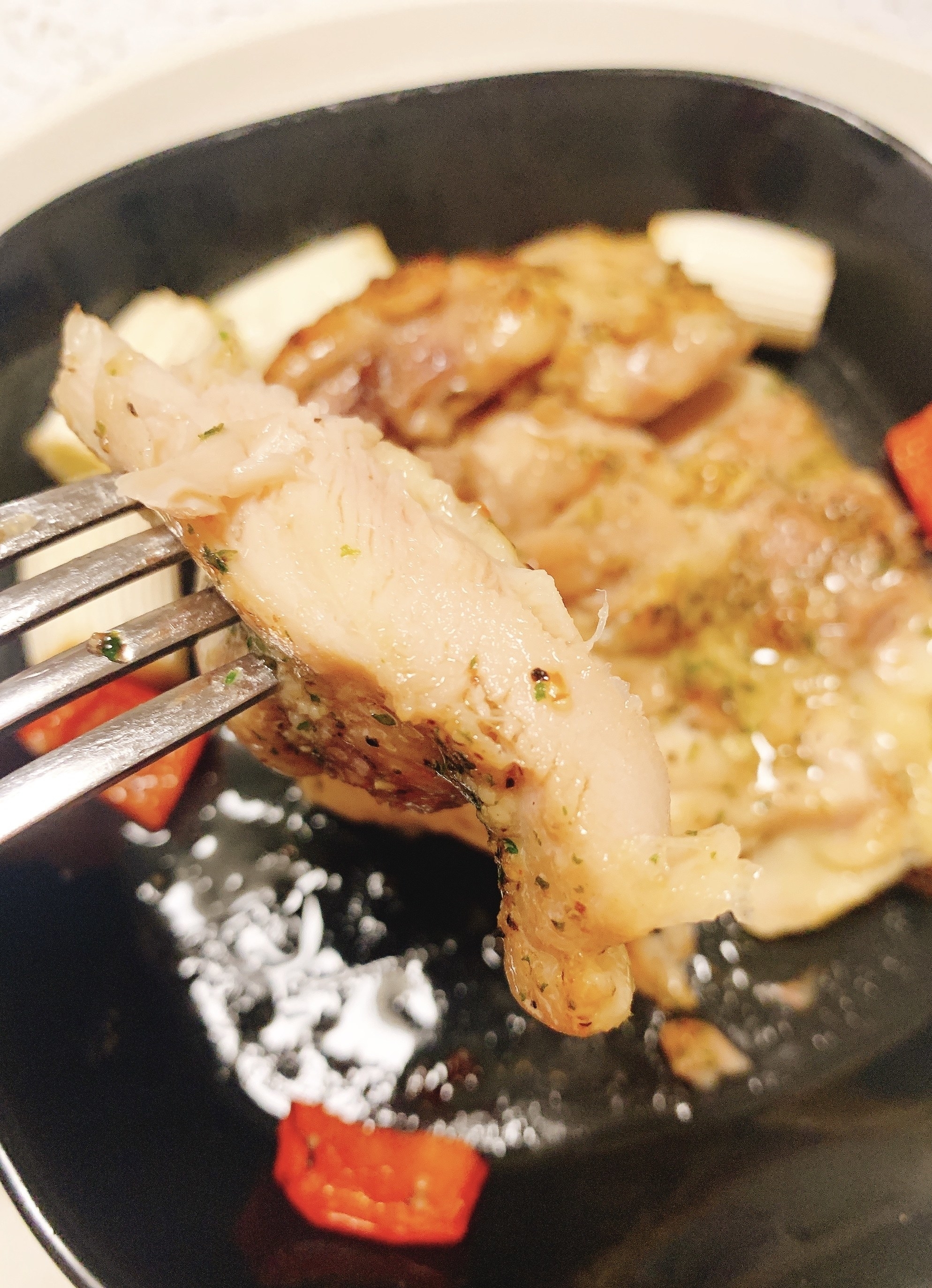 ダイソーのオススメキッチングッズ「取手付きグリルプレート」