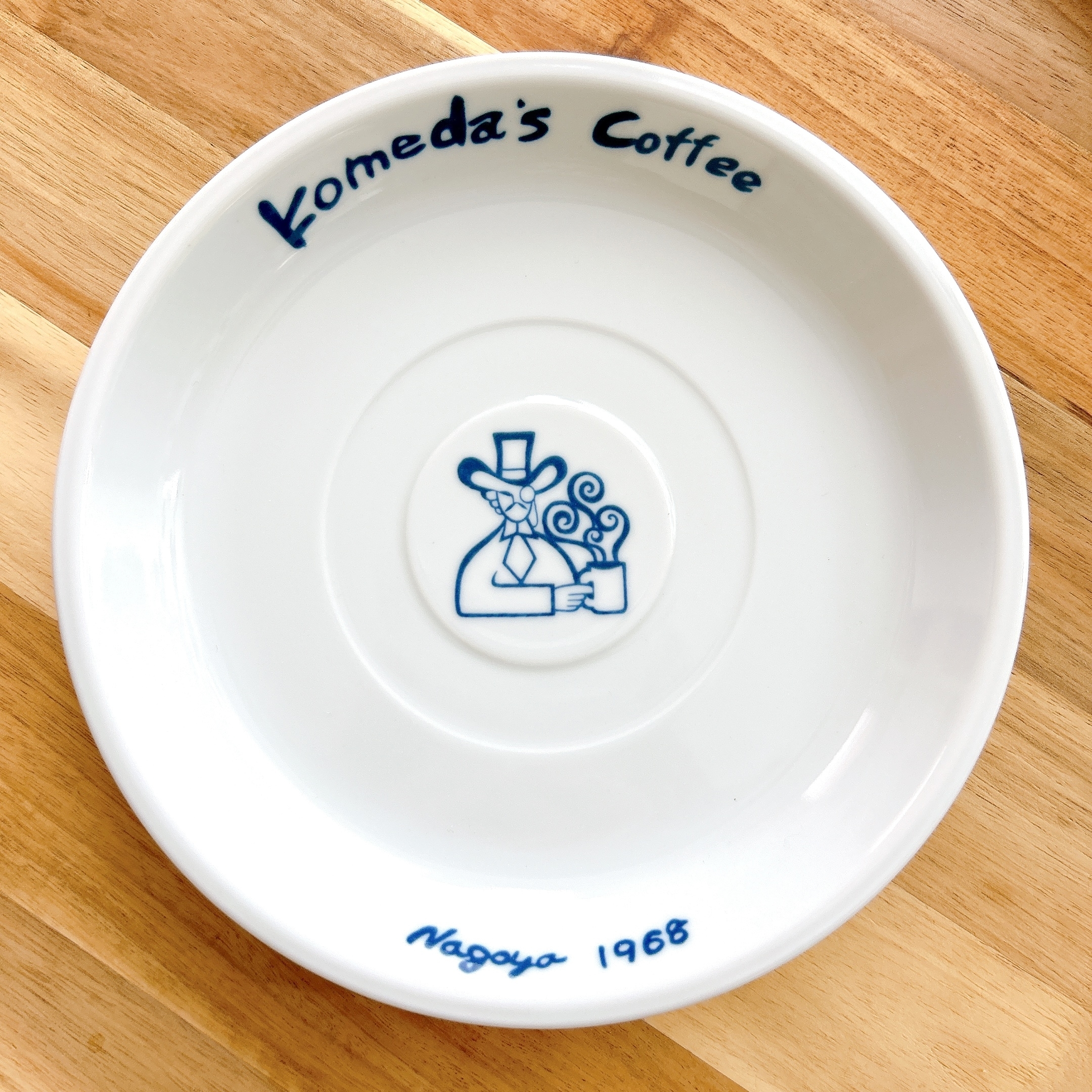 コメダ珈琲店のおすすめ雑貨「コーヒーカップ&ソーサー」