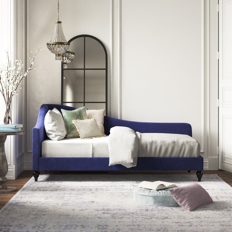 The daybed in a living room