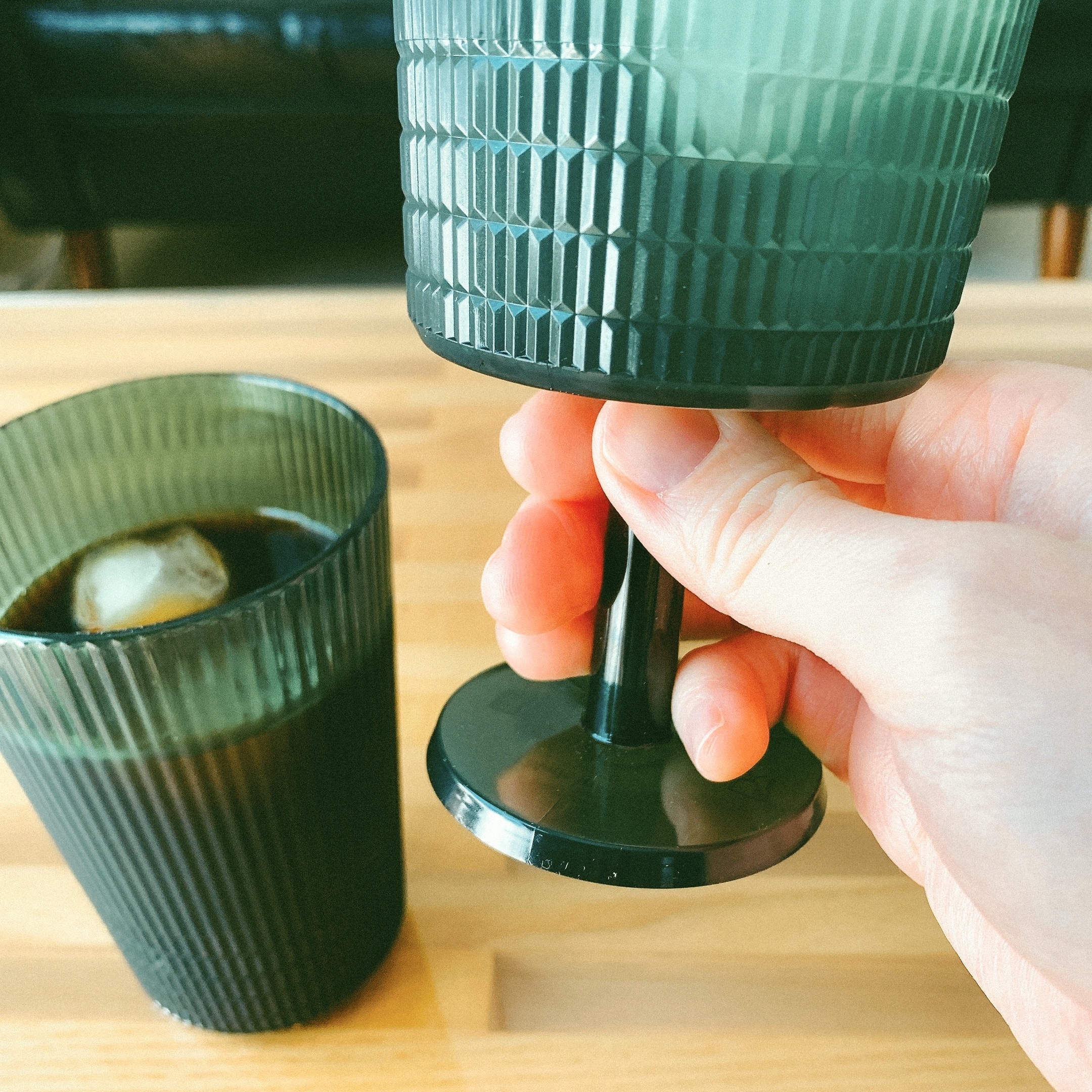 IKEA(イケア)のおすすめのグラス「KALLSINNIG カルスィンニググラス」「KALLSINNIG カルスィンニグワイングラス」