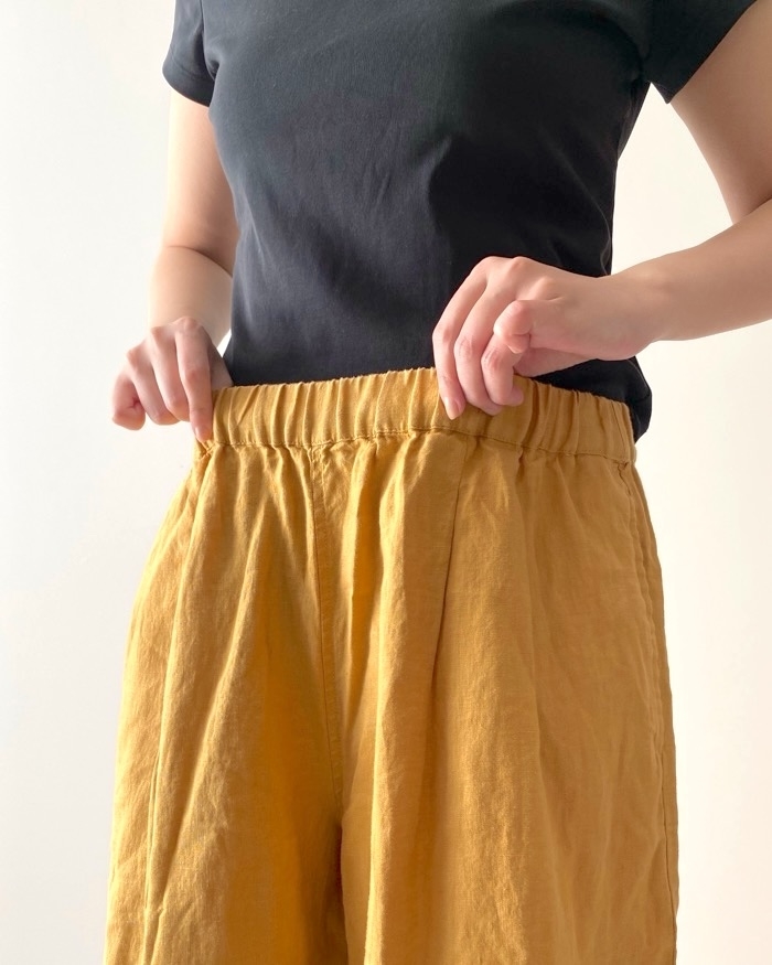 無印良品のおすすめファッションアイテム「婦人 リネンイージーワイドパンツ」