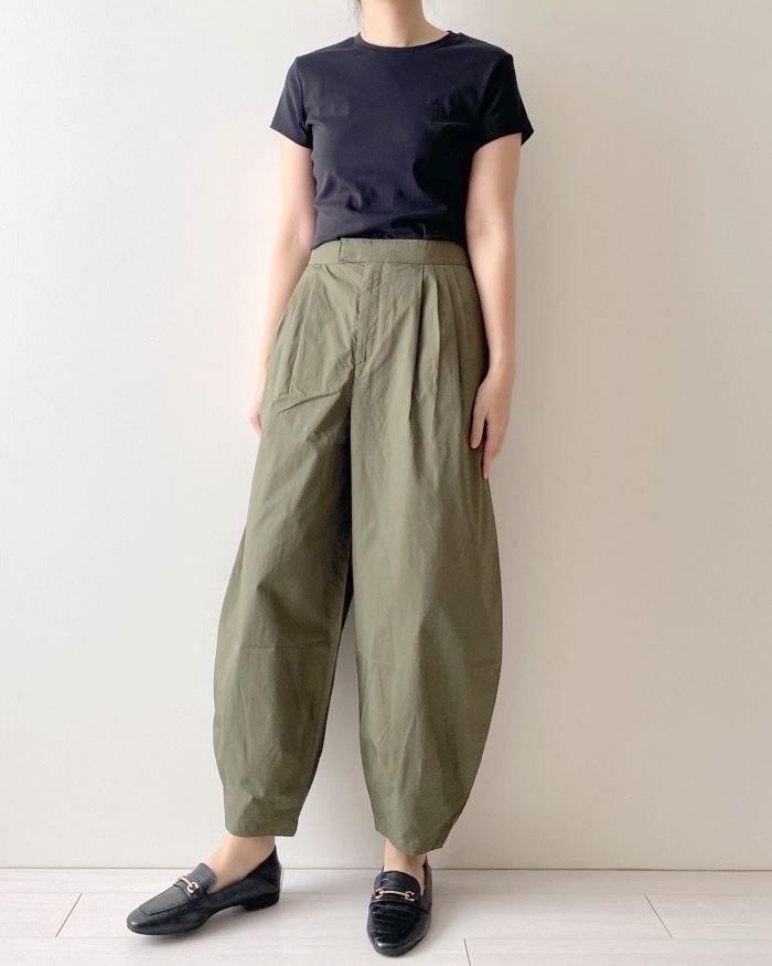 ユニクロCのおすすめアイテム「コットンバルーンパンツ」